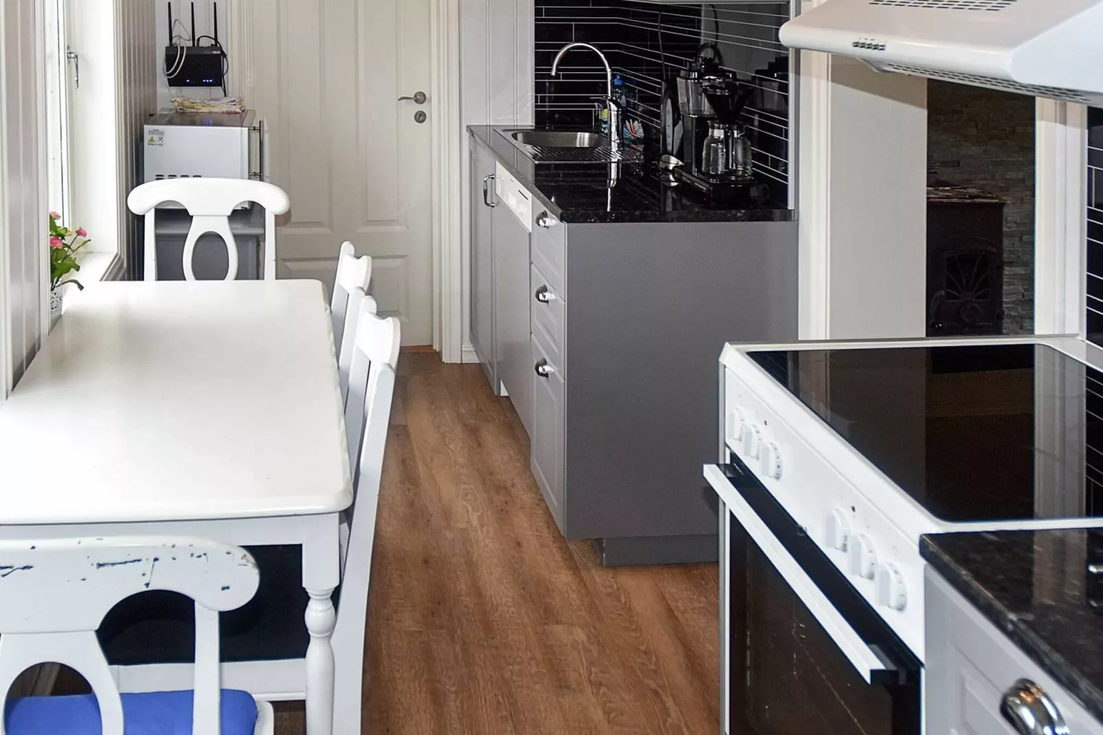 4 person holiday home in Måndalen-By Traum-Indoor