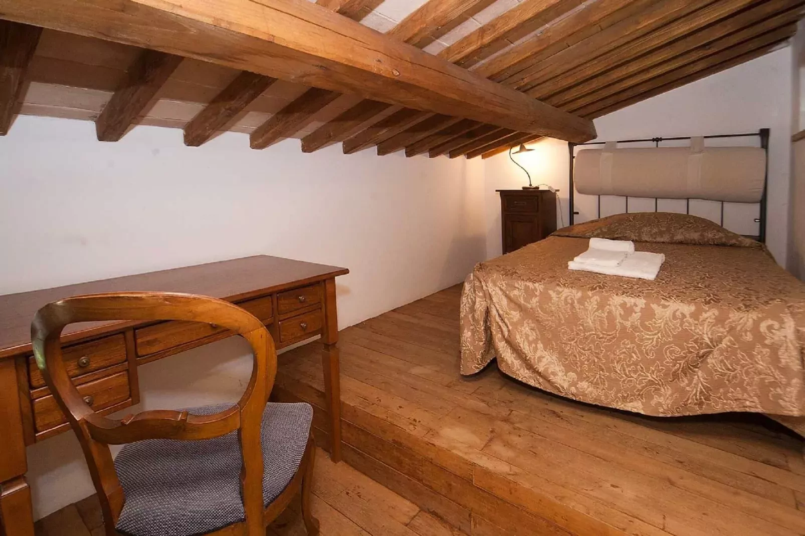 Vignente-Bedroom