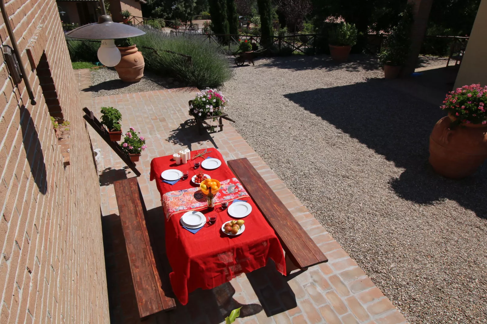 Vignente-Terrace balcony
