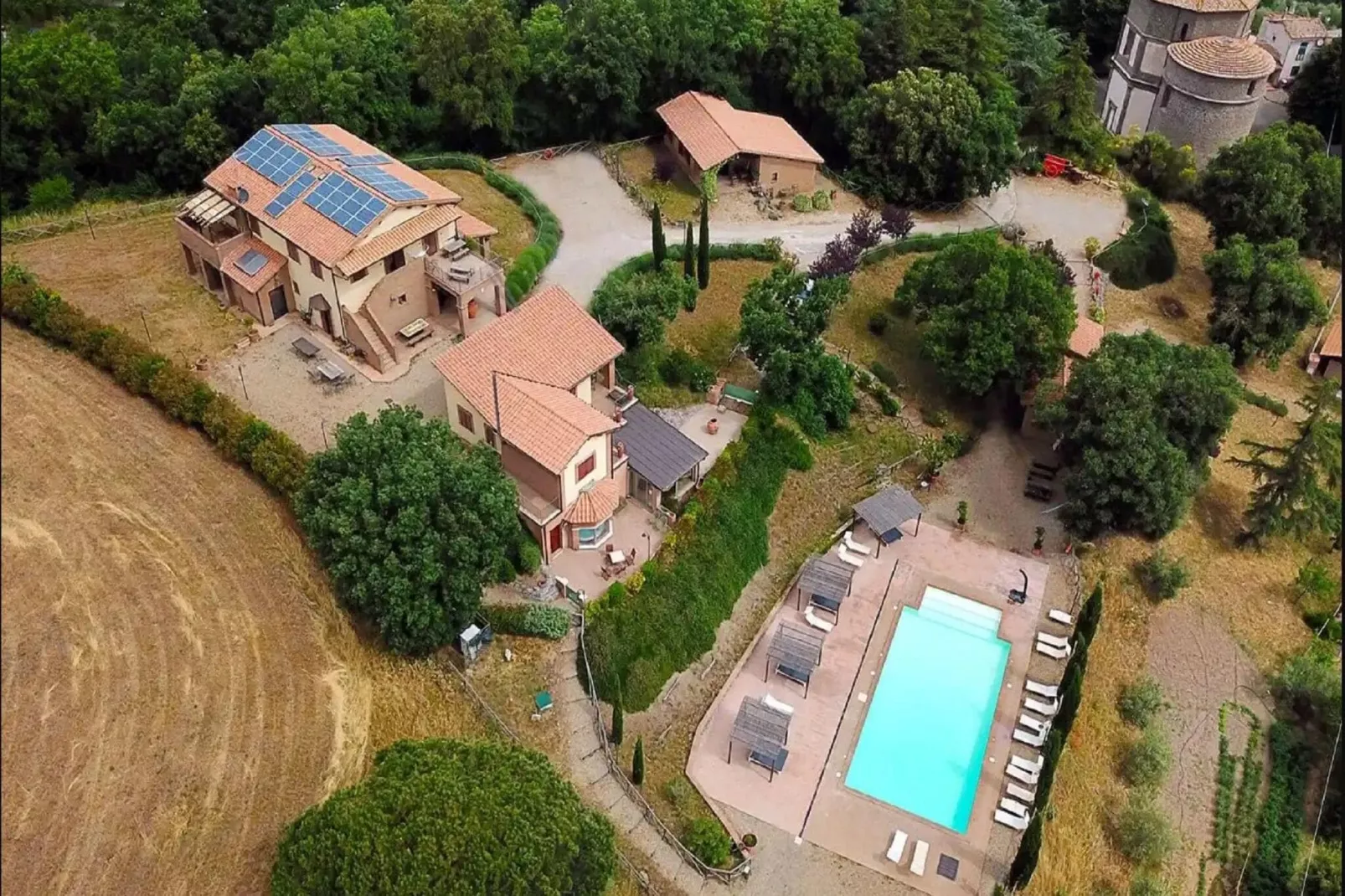 Castagneto-Exterior summer