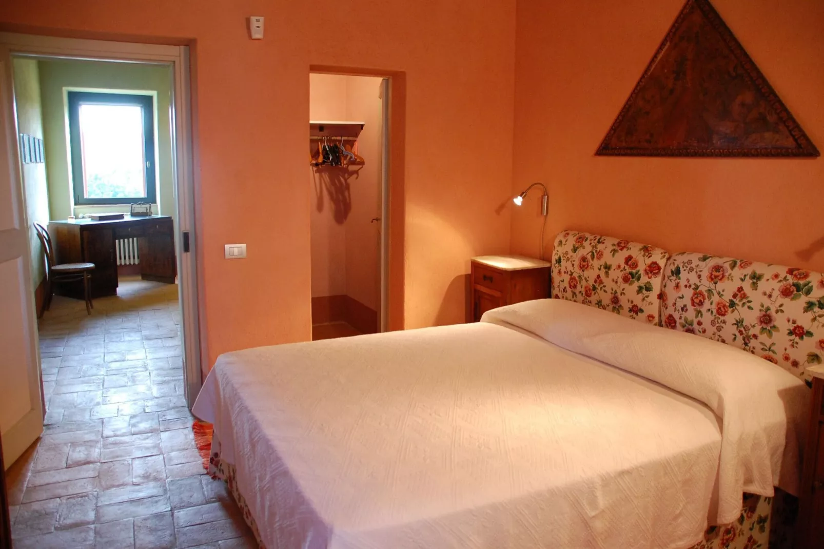 Bagnoletto-Bedroom