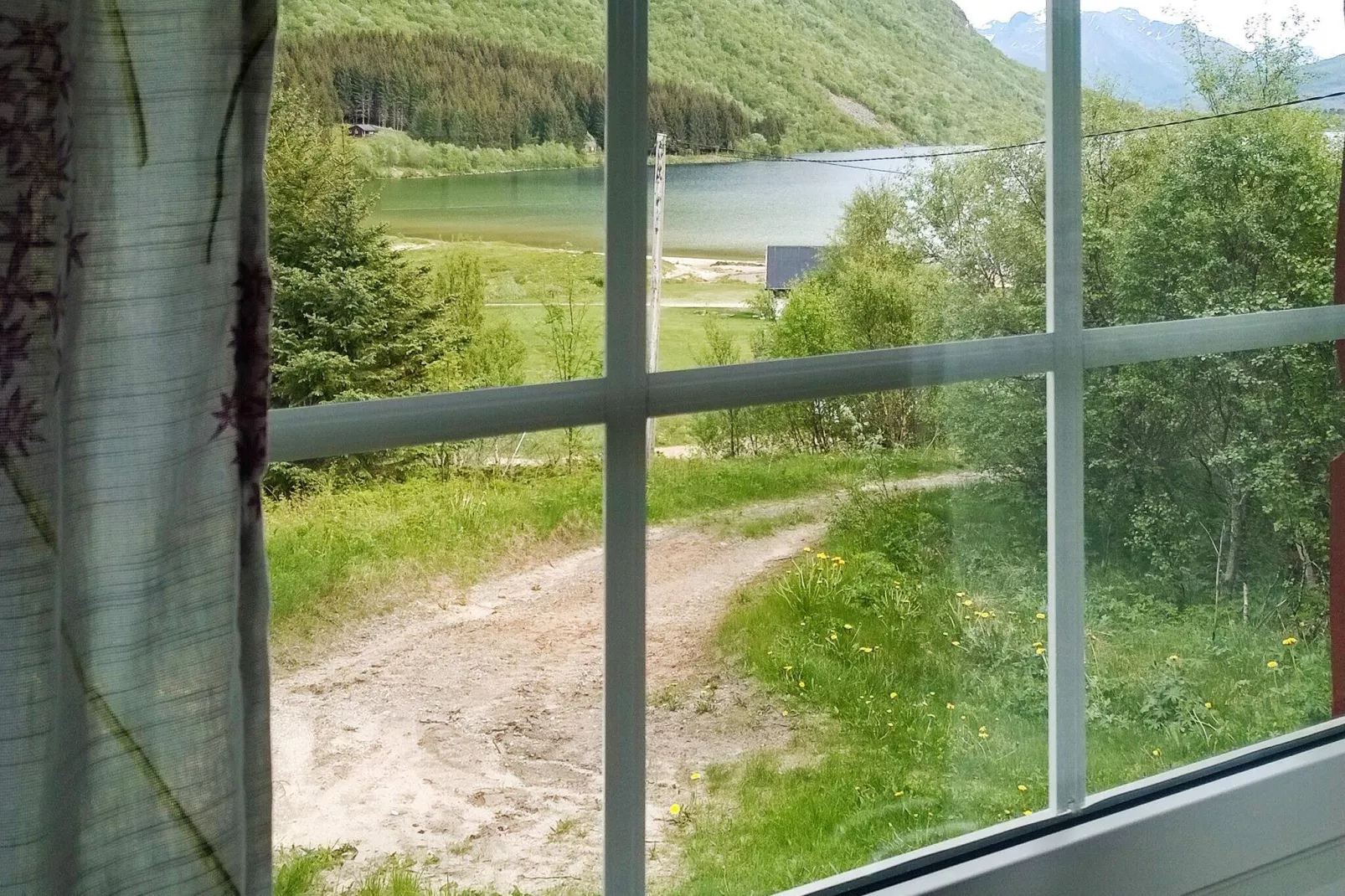 20927-Water view
