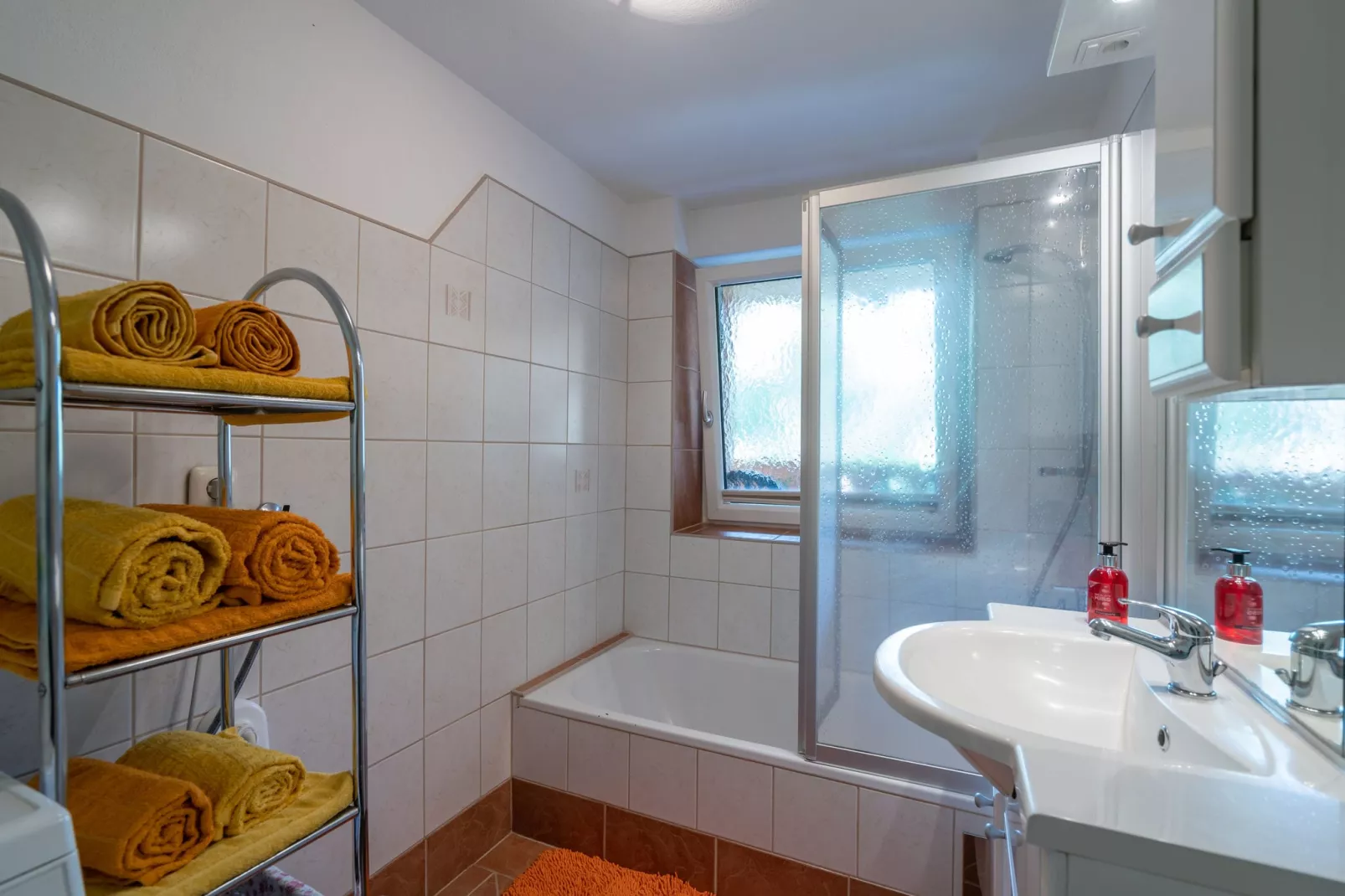 Eva-Bathroom