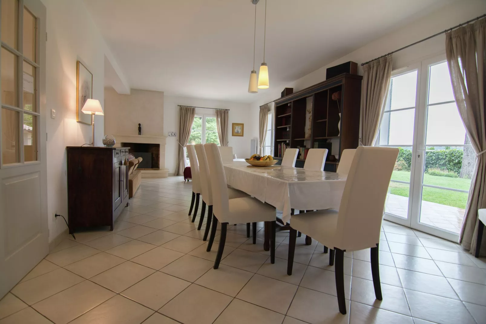 Bastide d'Or-Dining room