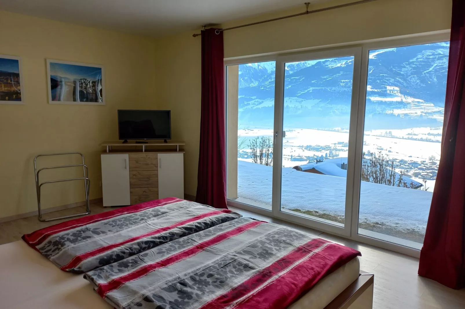 Appartement Mountain Joys-Bedroom
