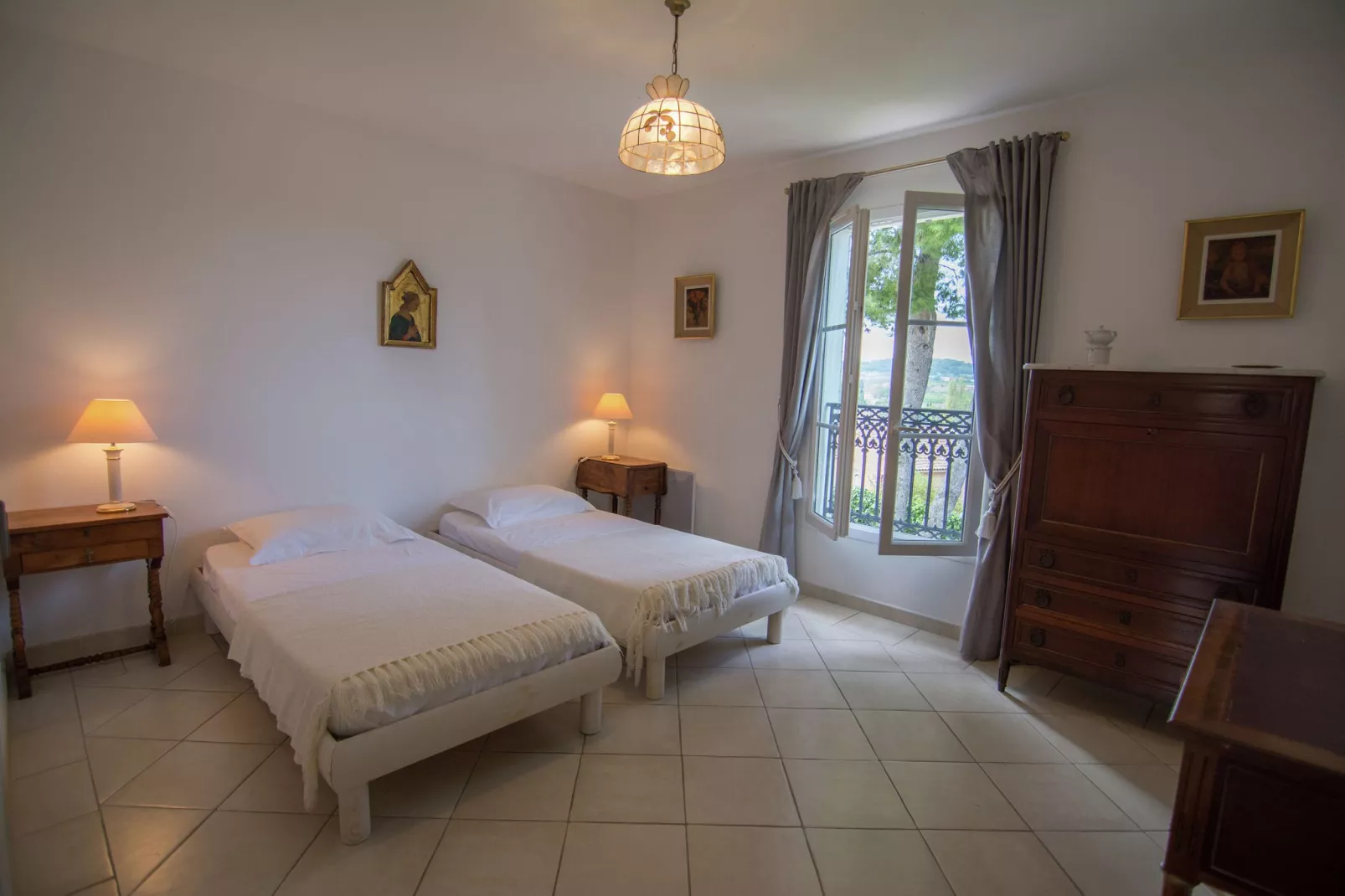 Bastide d'Or-Bedroom