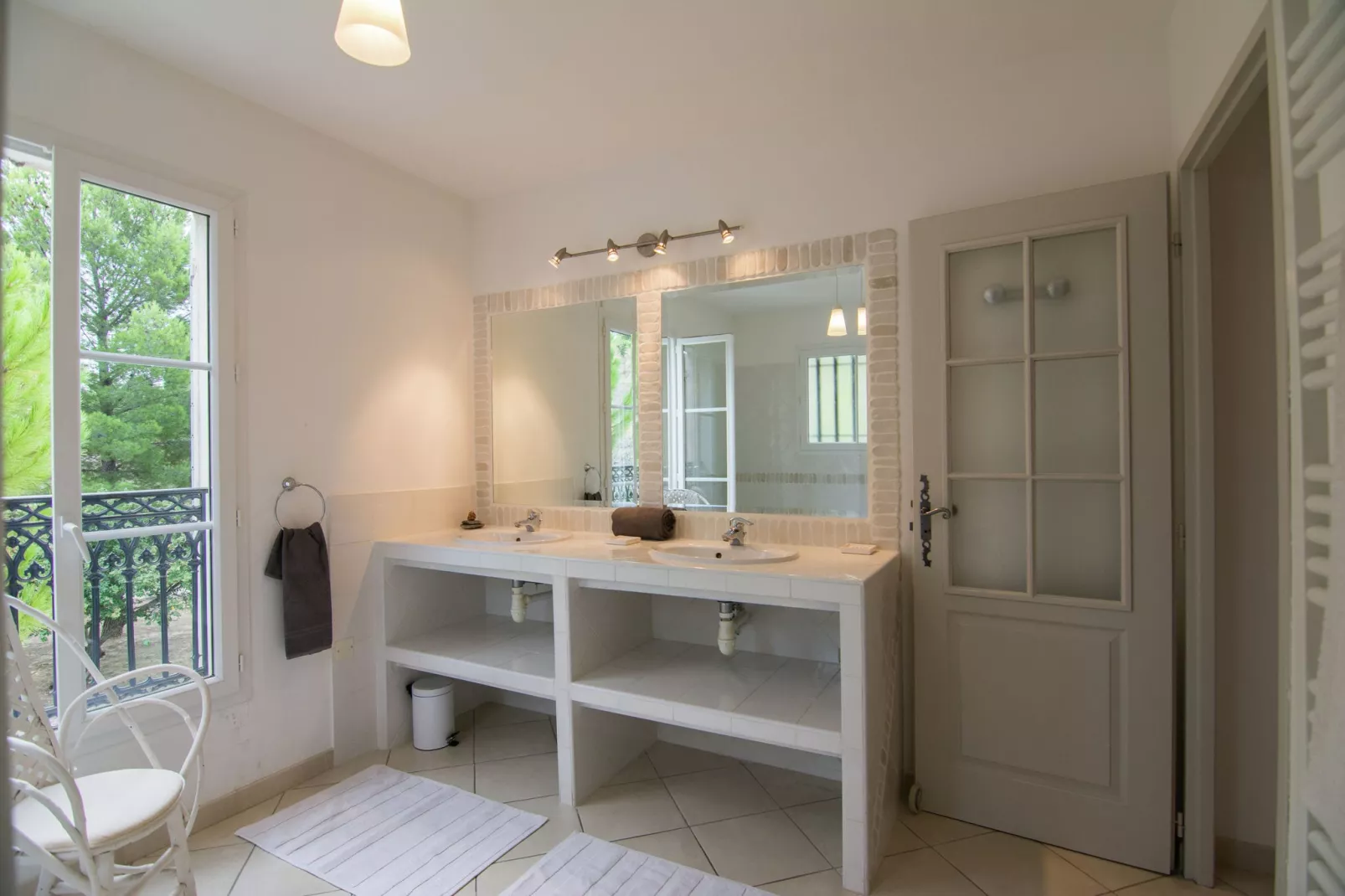 Bastide d'Or-Bathroom