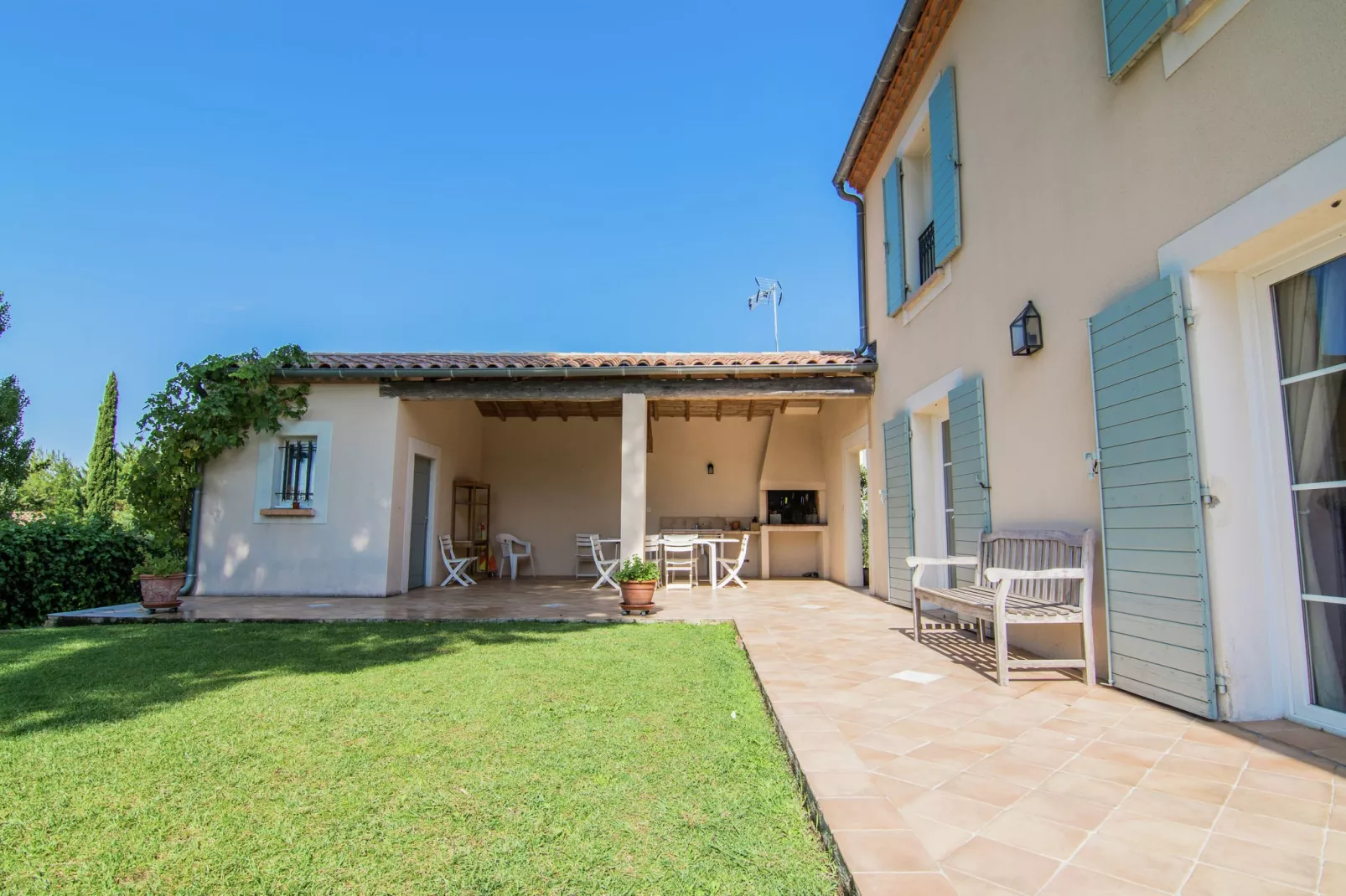 Bastide d'Or-Terrace balcony