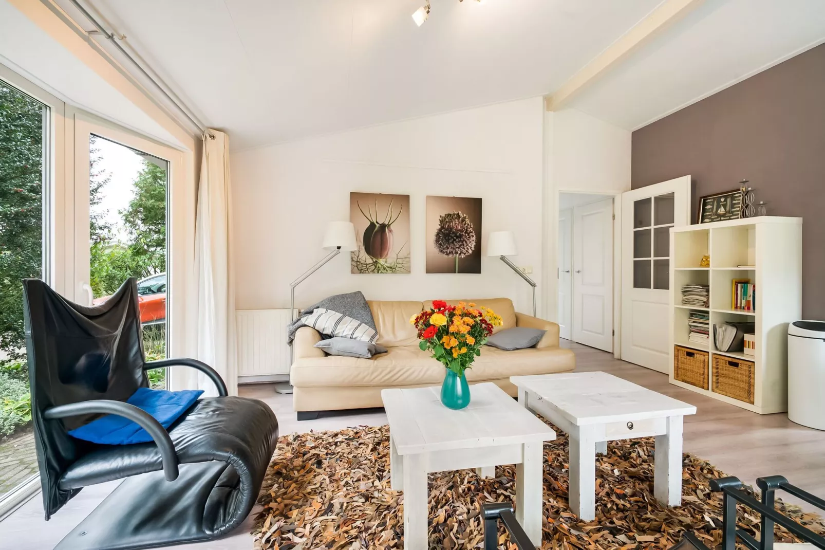De Witte Duif 2-Living room