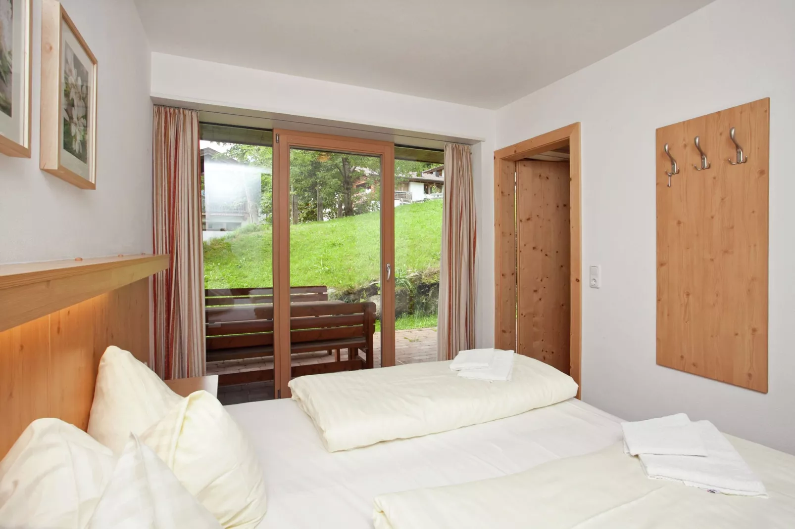 Maisonnette im Wald-Chambre