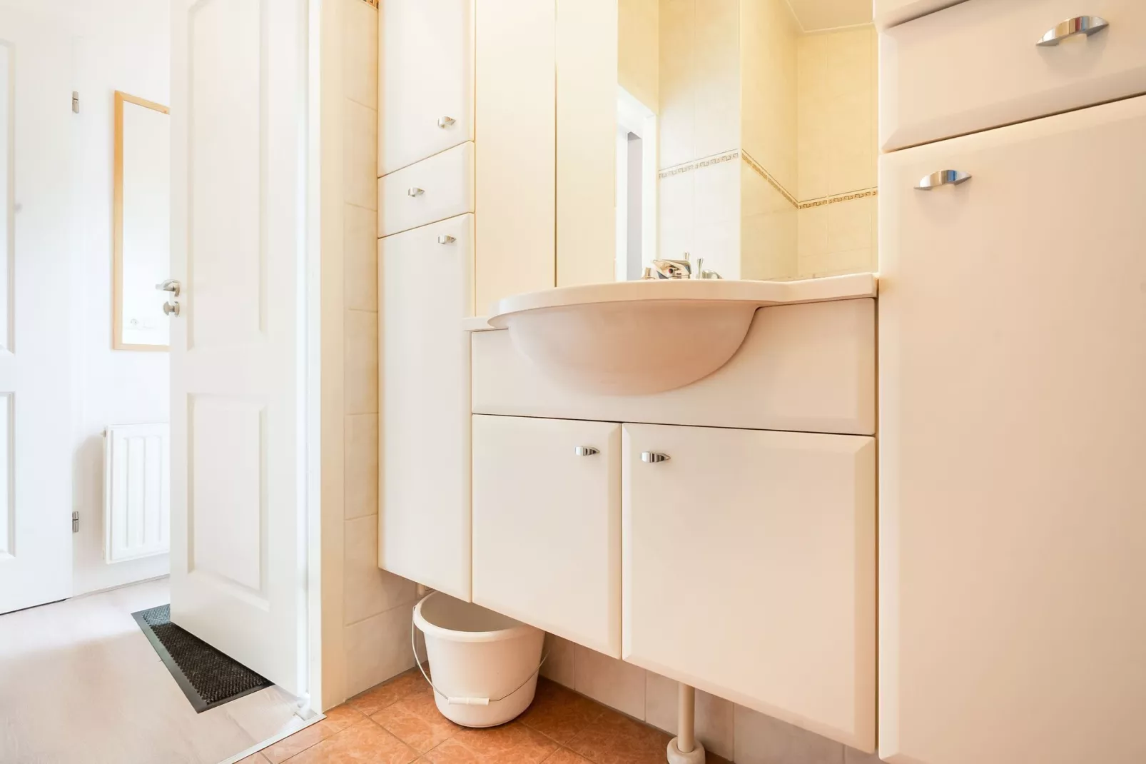 De Witte Duif 2-Bathroom
