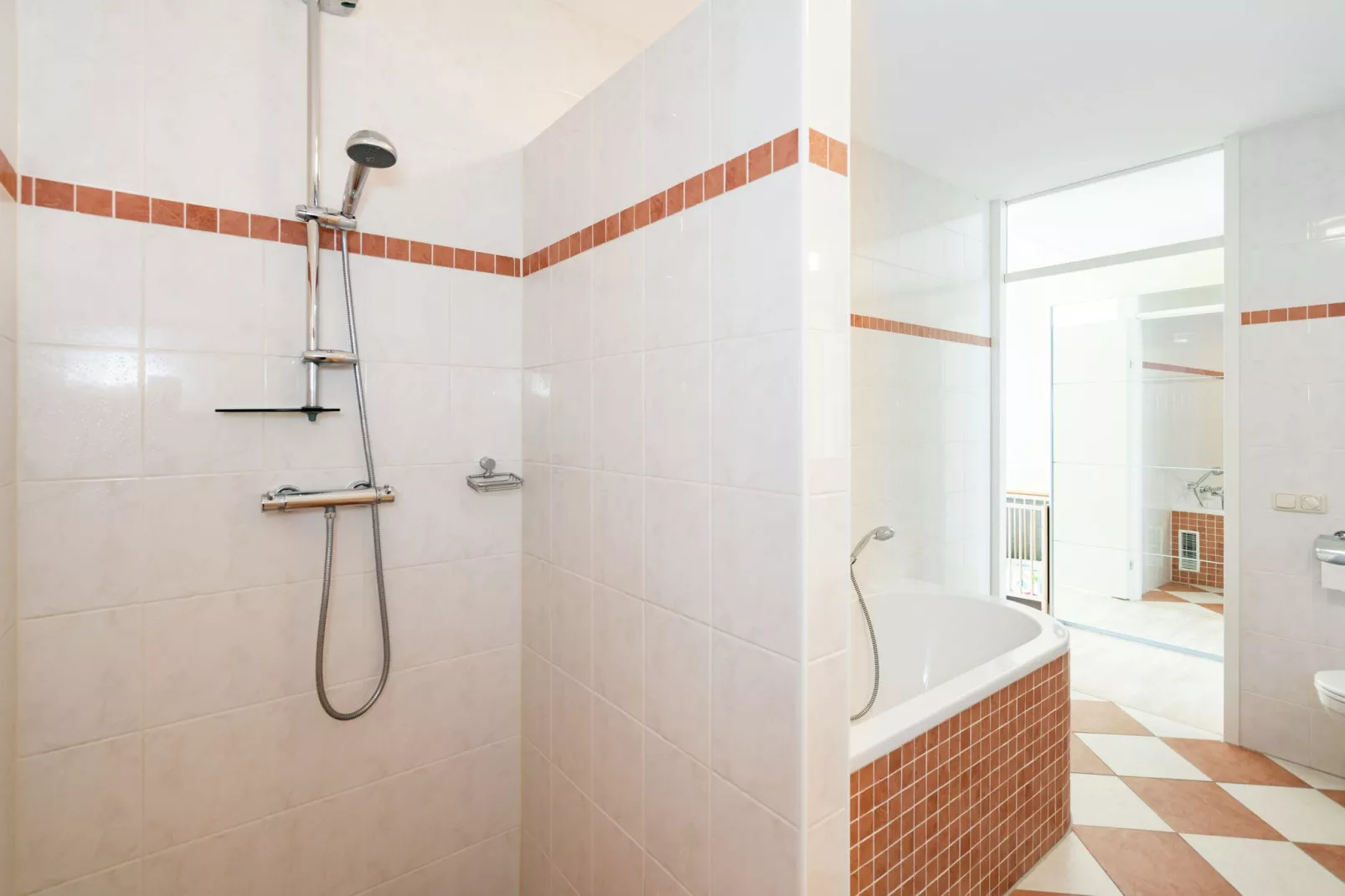 Flevohuis-Bathroom