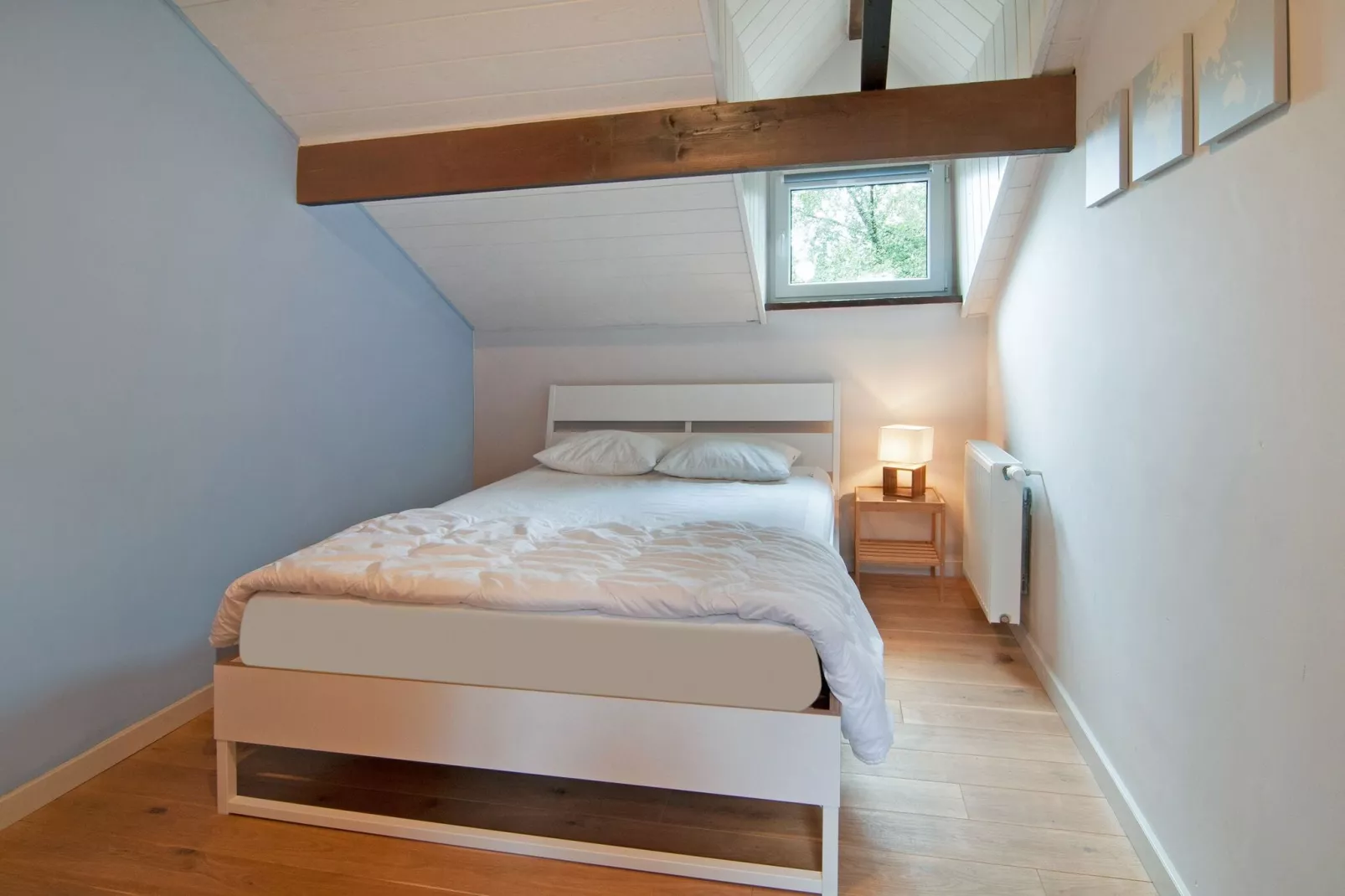 Superbe maison de vacances pour 10 personnes Xhoffriax-Chambre