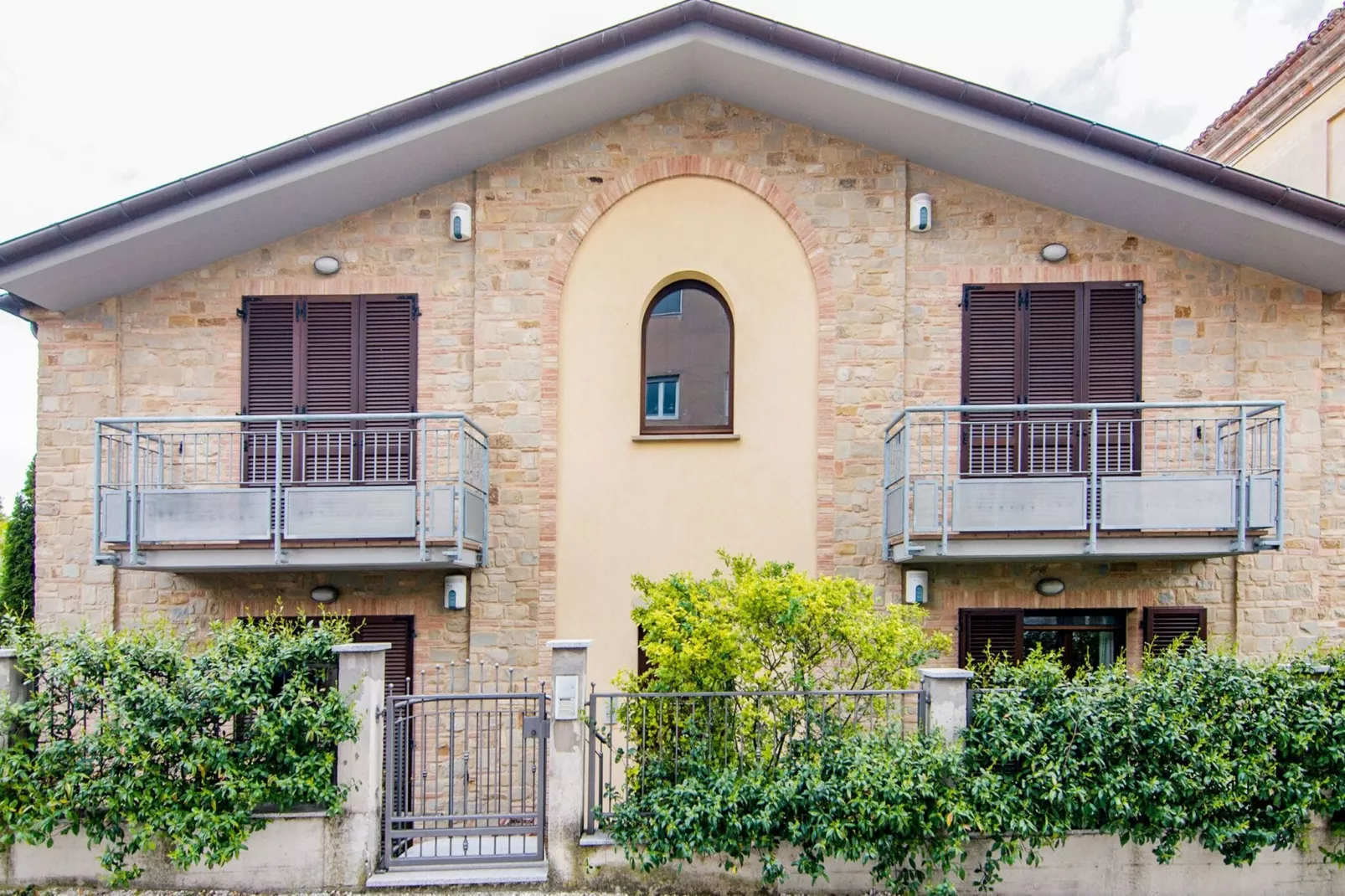 Rose di Fratta 4-Exterior summer