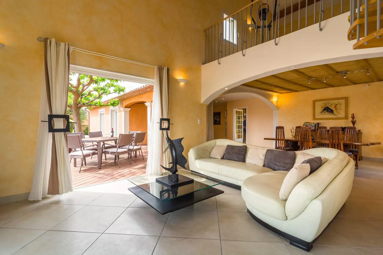 Le Viognier-Living room