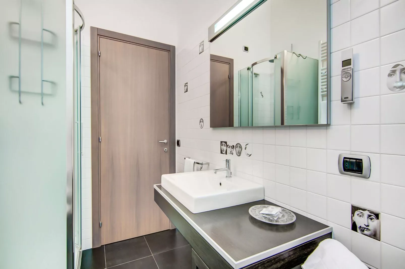 Rose di Fratta 4-Bathroom