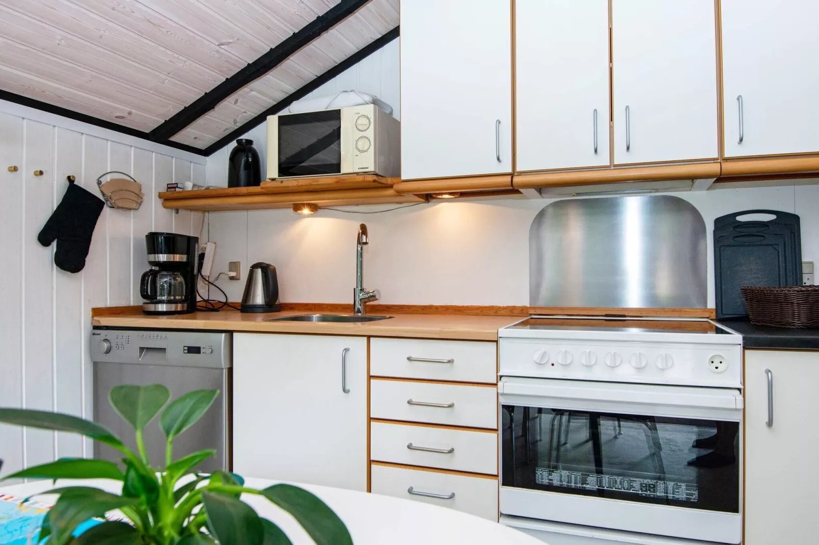 6 person holiday home in Oksbøl-By Traum-Indoor