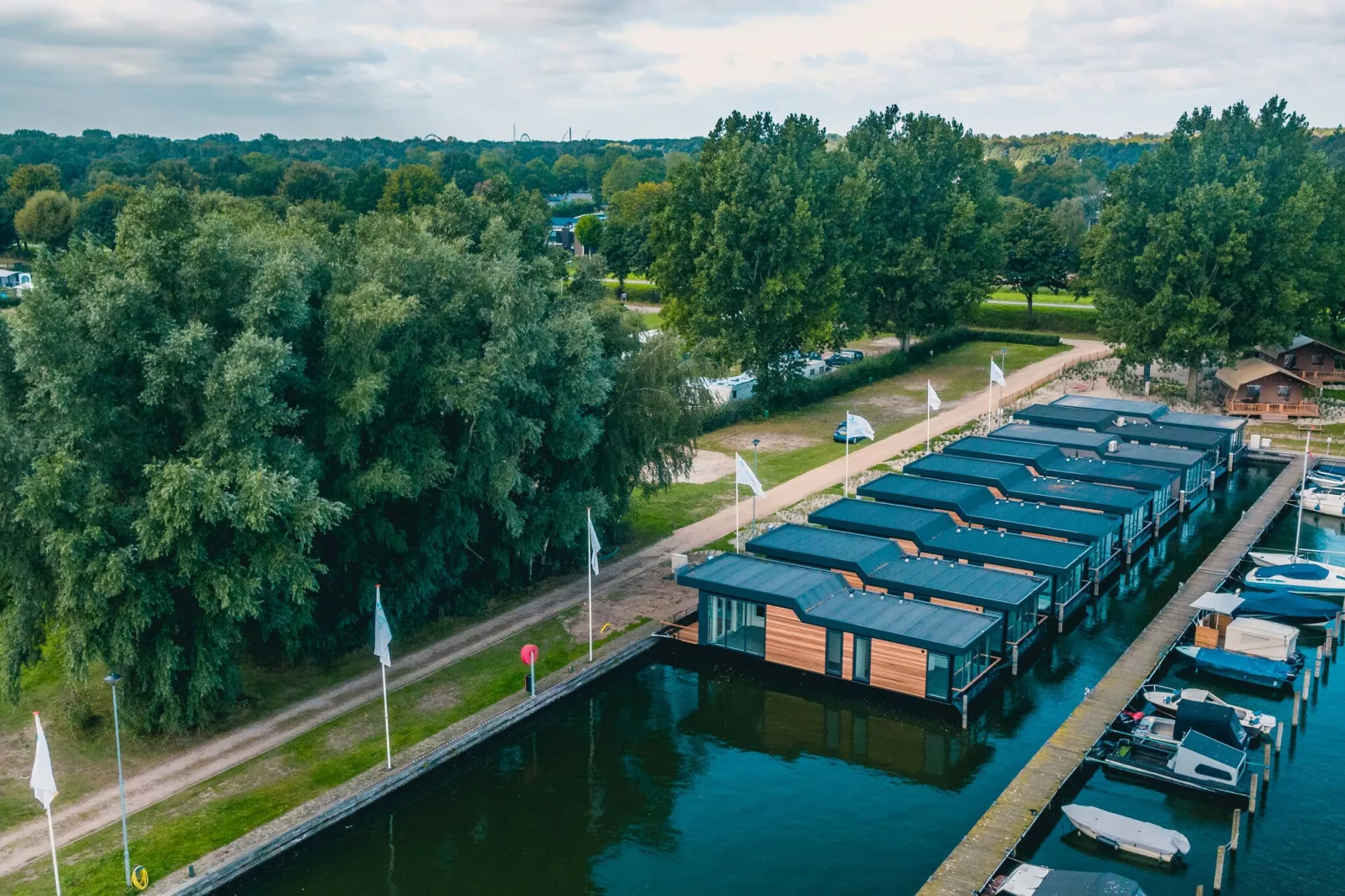 Resort Zuiderzee 3-Areas summer 1km
