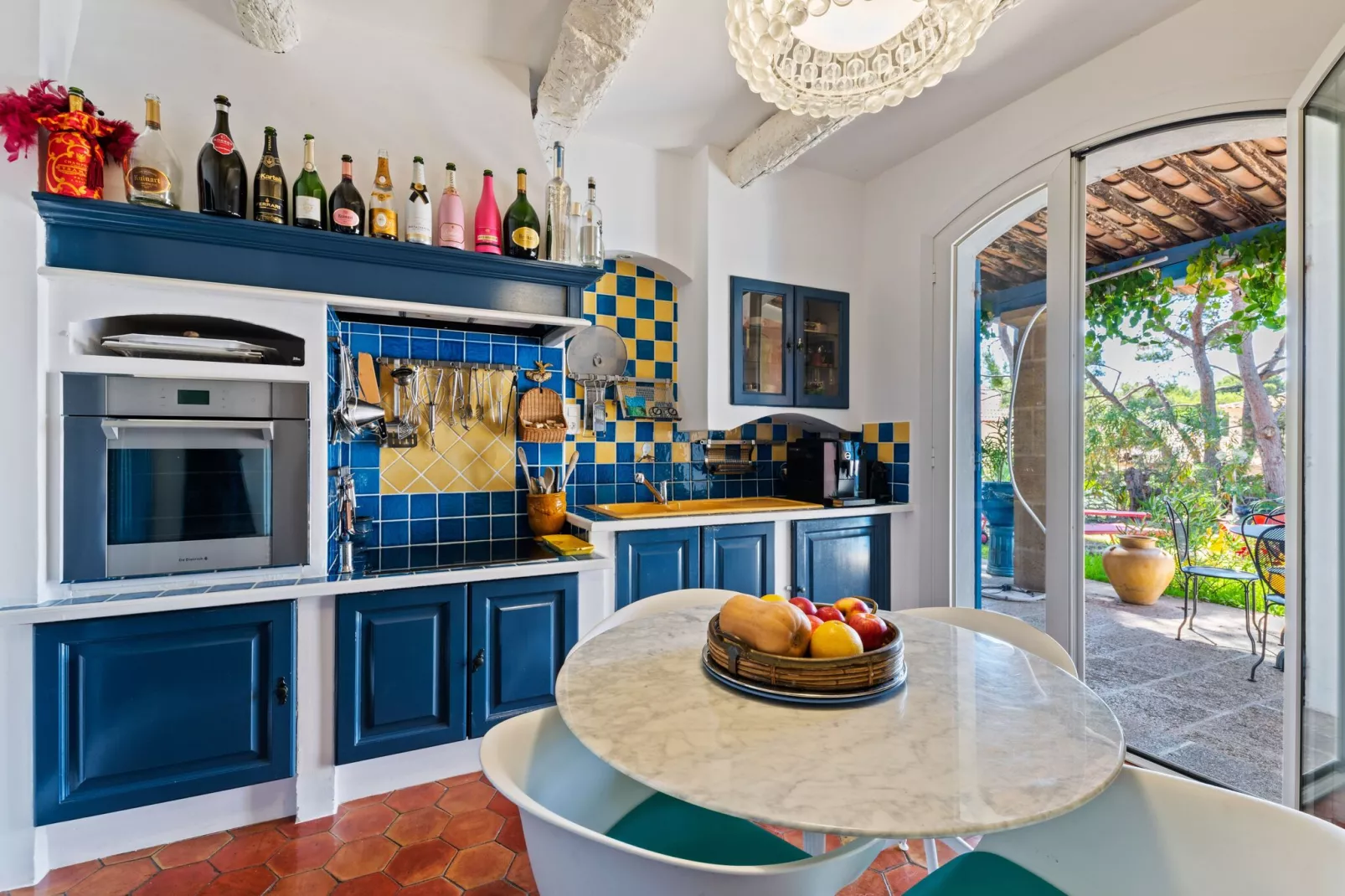 Villa Carro-Kitchen