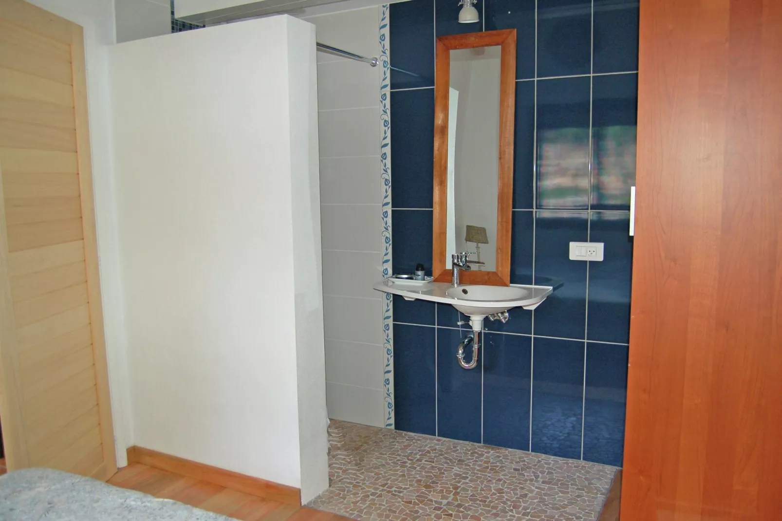 Vista Monte Carlo-Bathroom