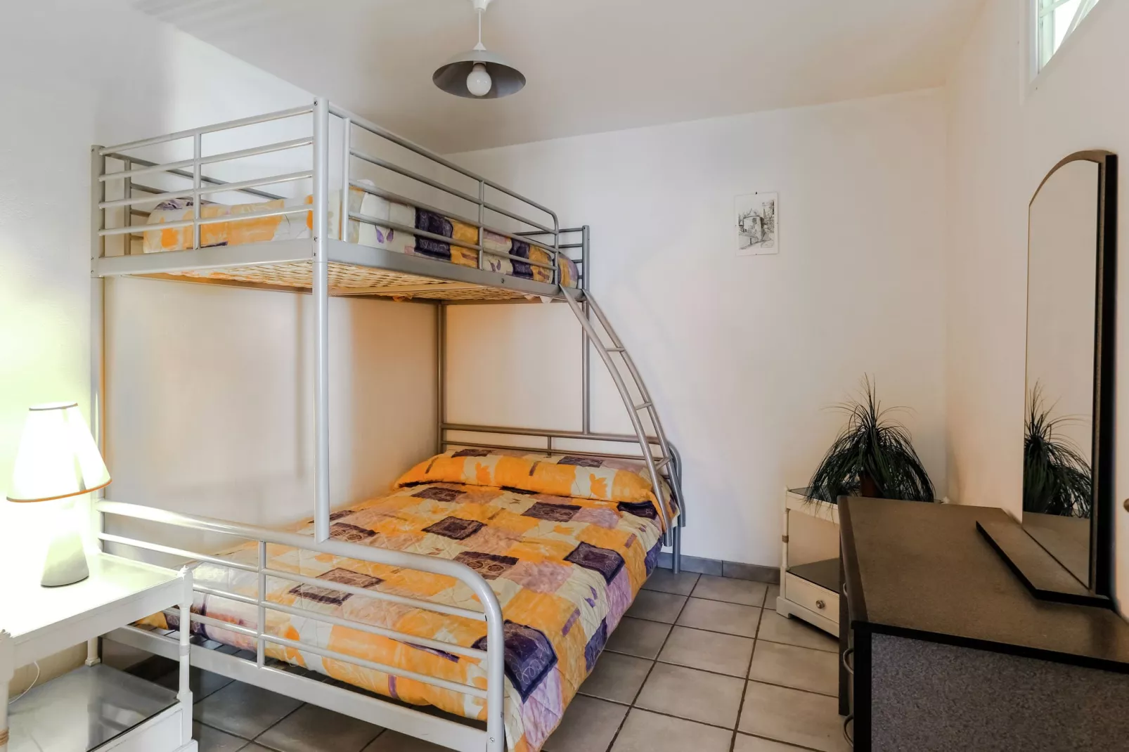 Berre les Alpes-Bedroom