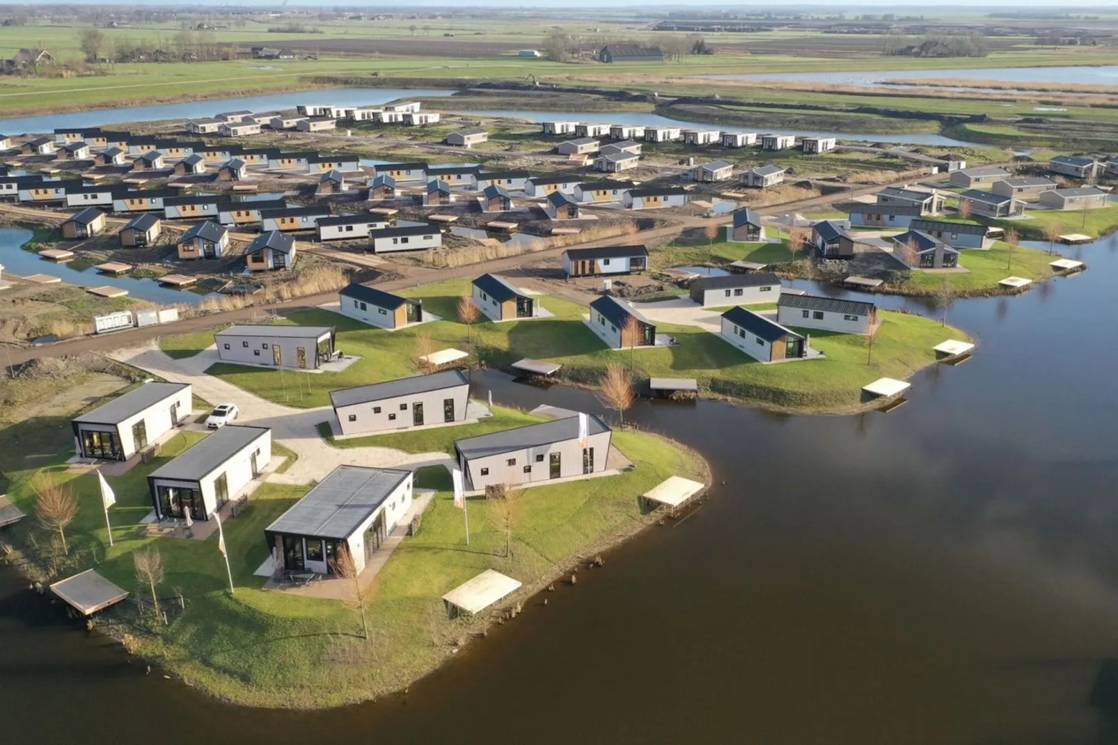 Resort De IJssel Eilanden 2-Areas summer 1km