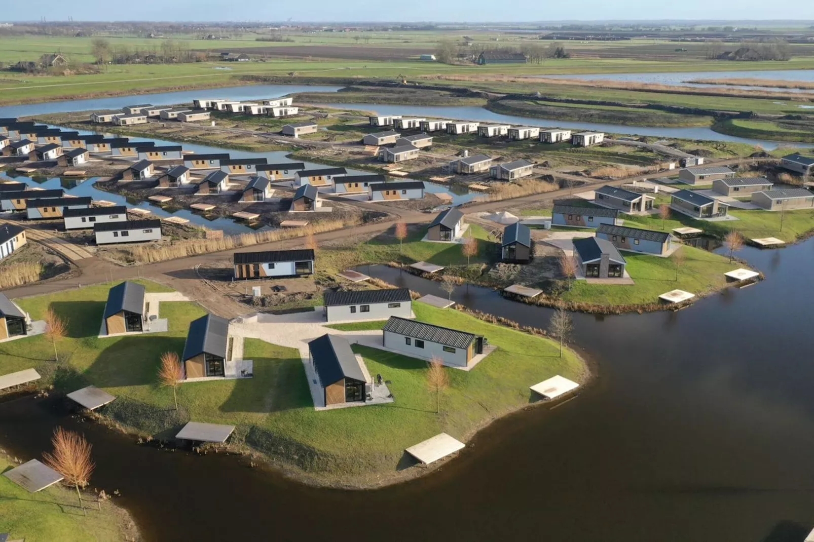 Resort De IJssel Eilanden 2-Areas summer 1km