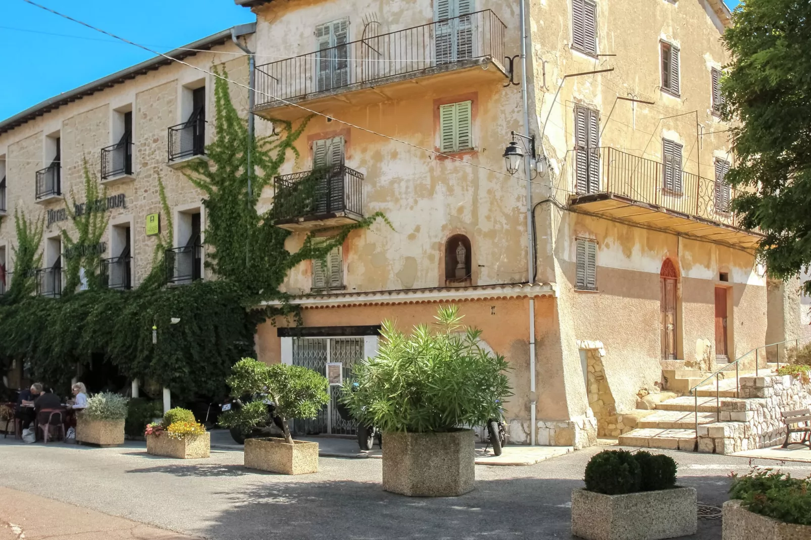 La Bergerie-Gebiete Sommer 1 km