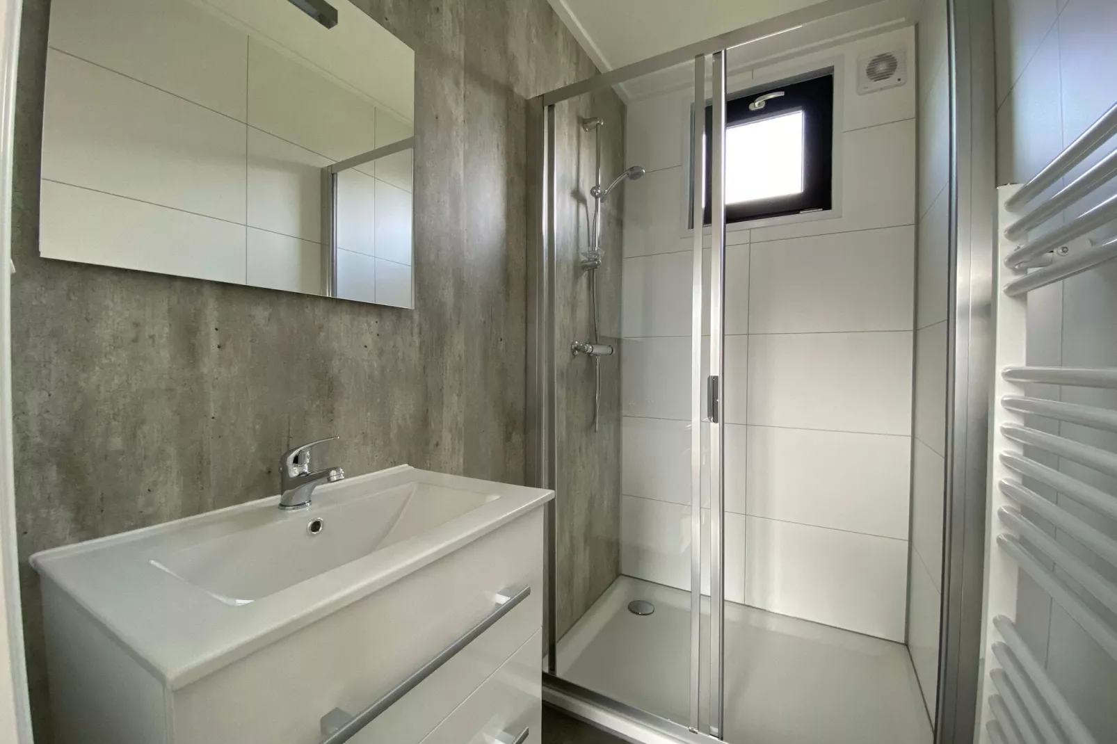 Resort De IJssel Eilanden 6-Bathroom