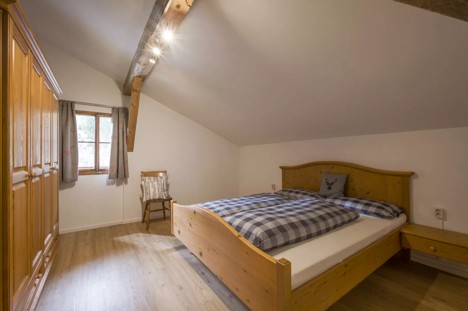 Brummer-Schlafzimmer