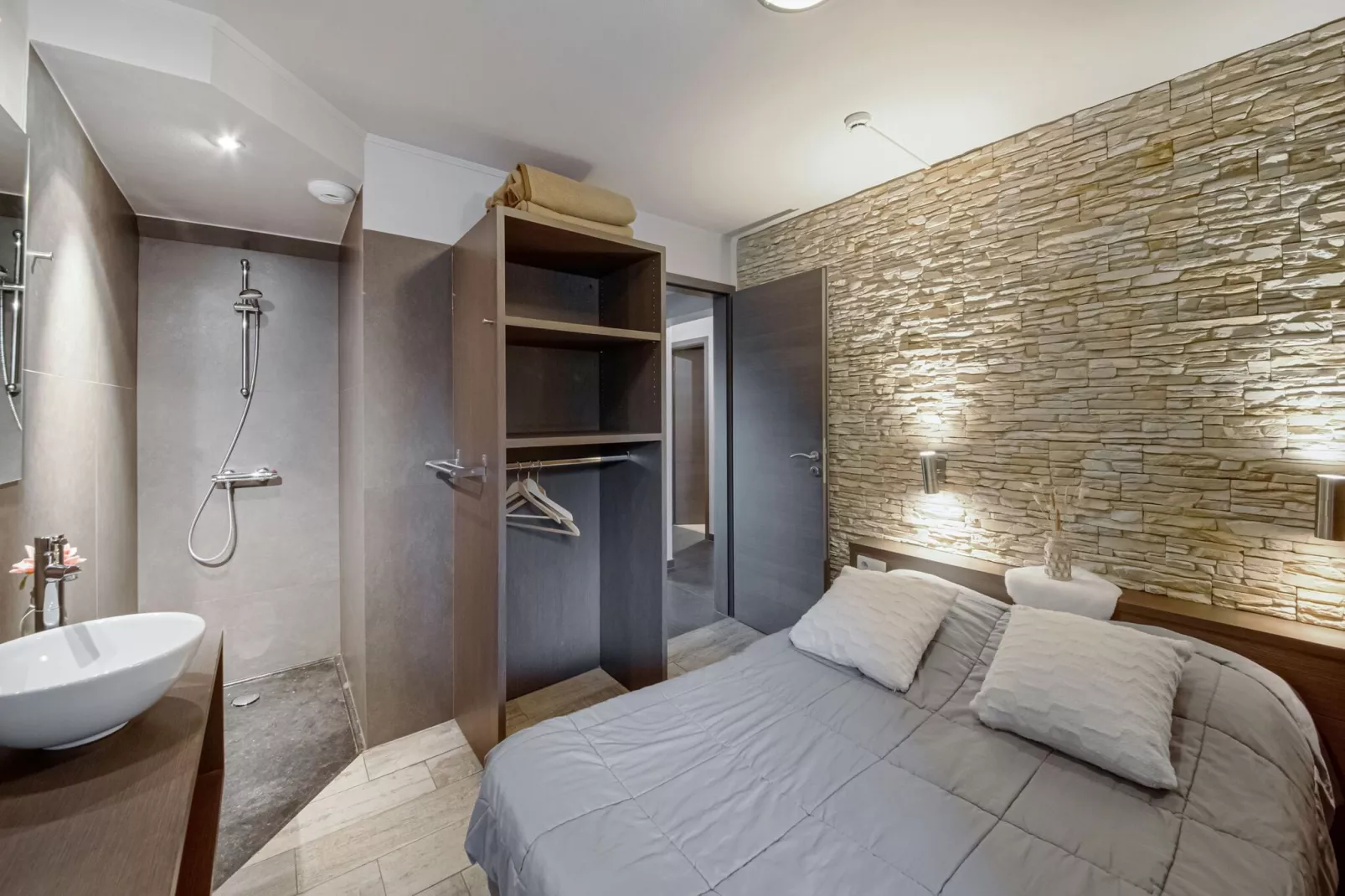 Orée du Lac-Bedroom