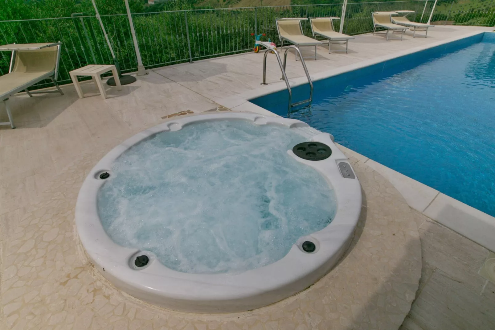 Oleandro-Facilities