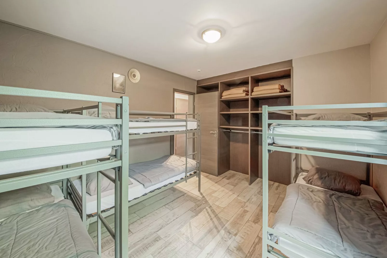 Orée du Lac-Bedroom