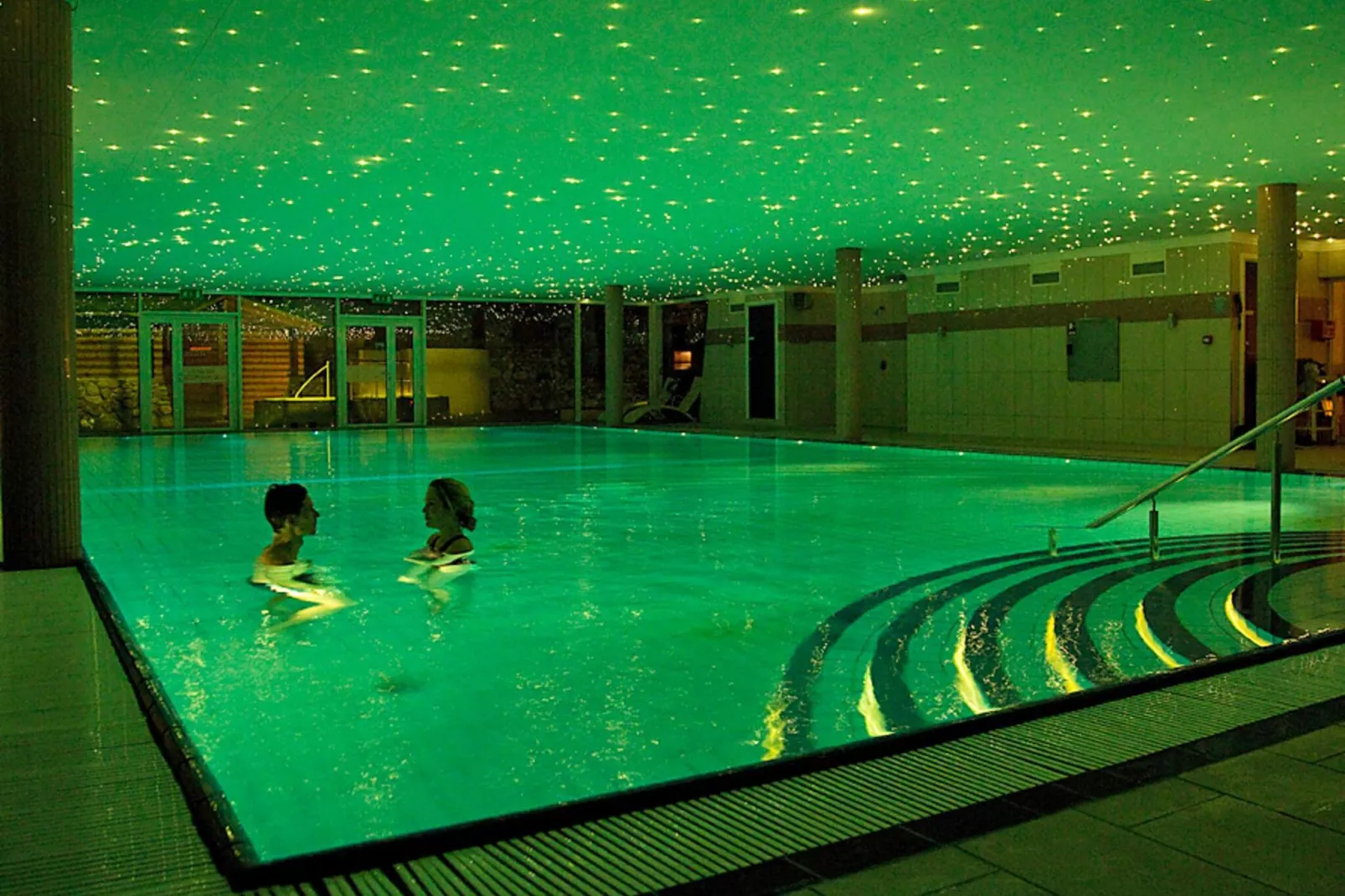 1 level, 6 persons-Pool
