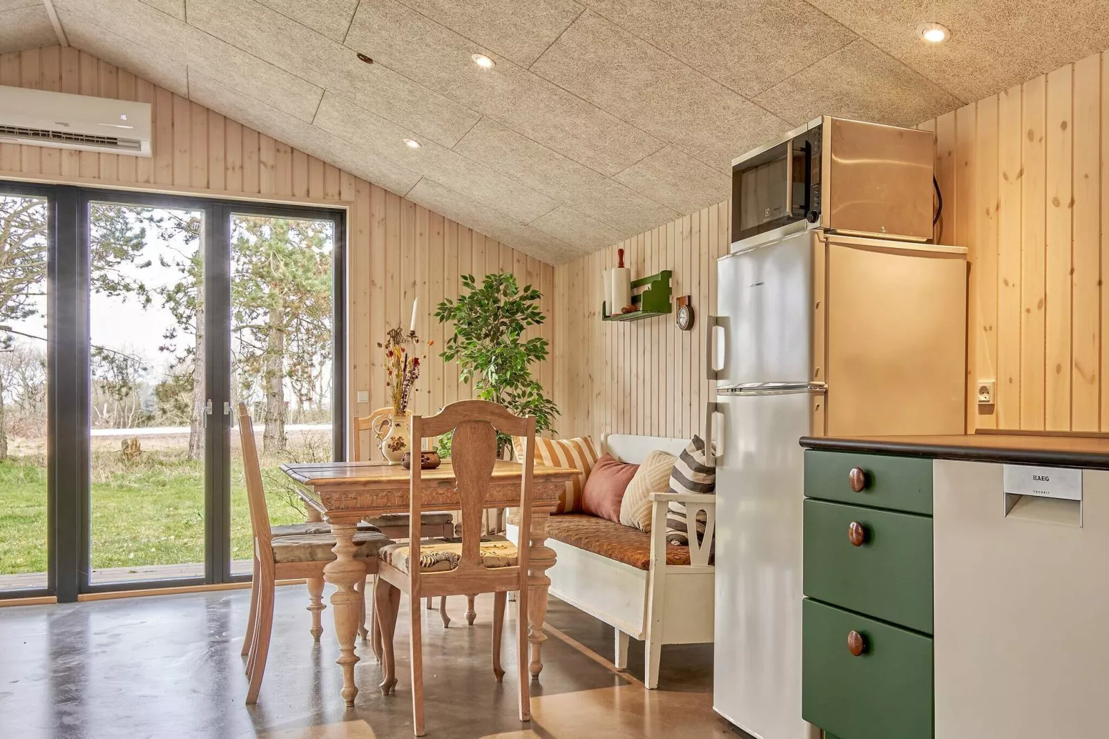 4 person holiday home in Rønne-Indoor