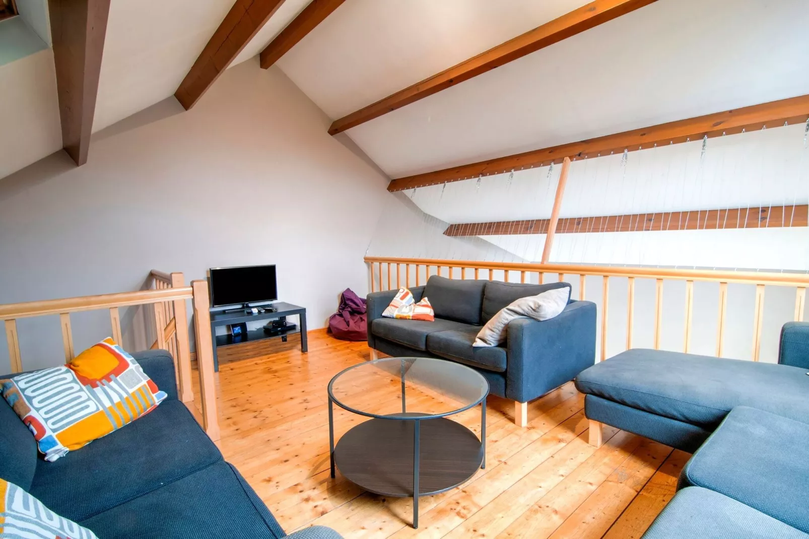 Le Petit Fagnard Gîte pour 9 personnes-Living room