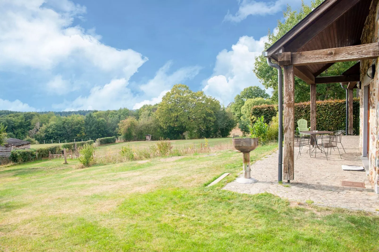 Le Petit Fagnard Gîte pour 9 personnes-Gardens summer