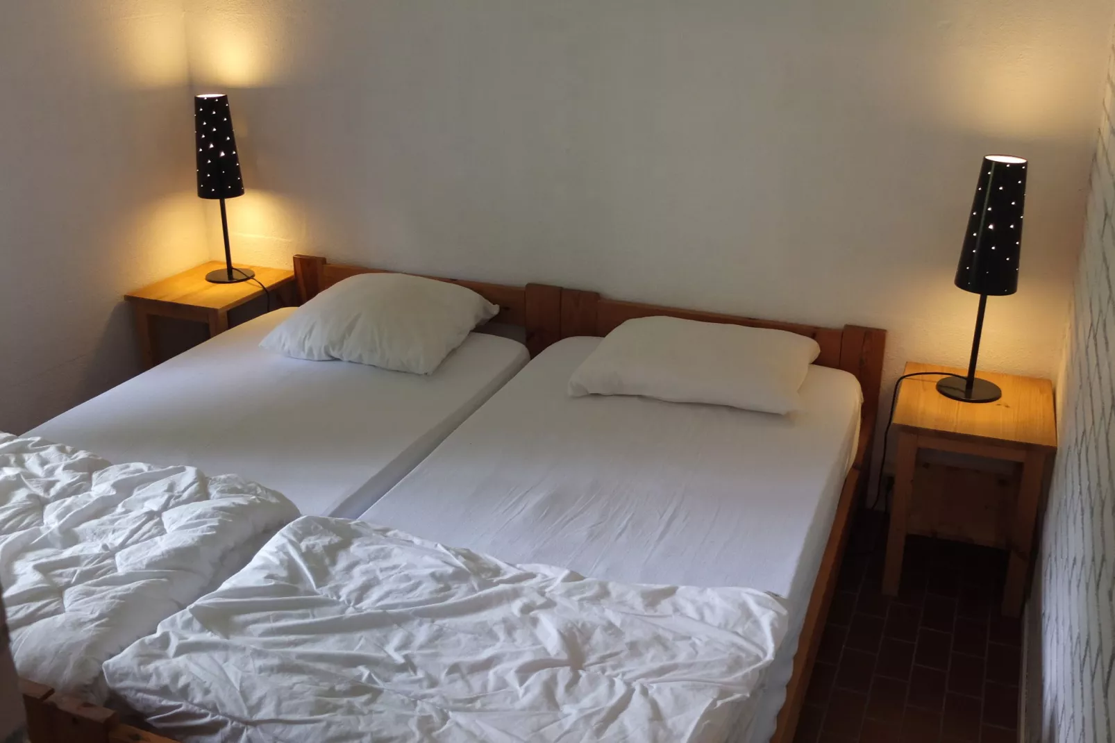 Aux Trois Frontières-Bedroom