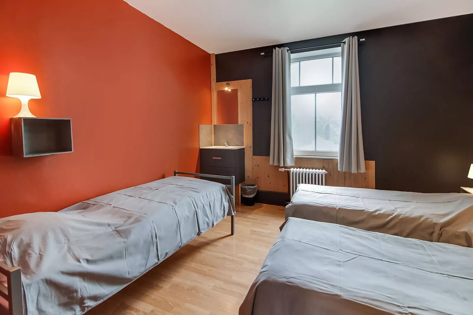 Entre amis-Bedroom