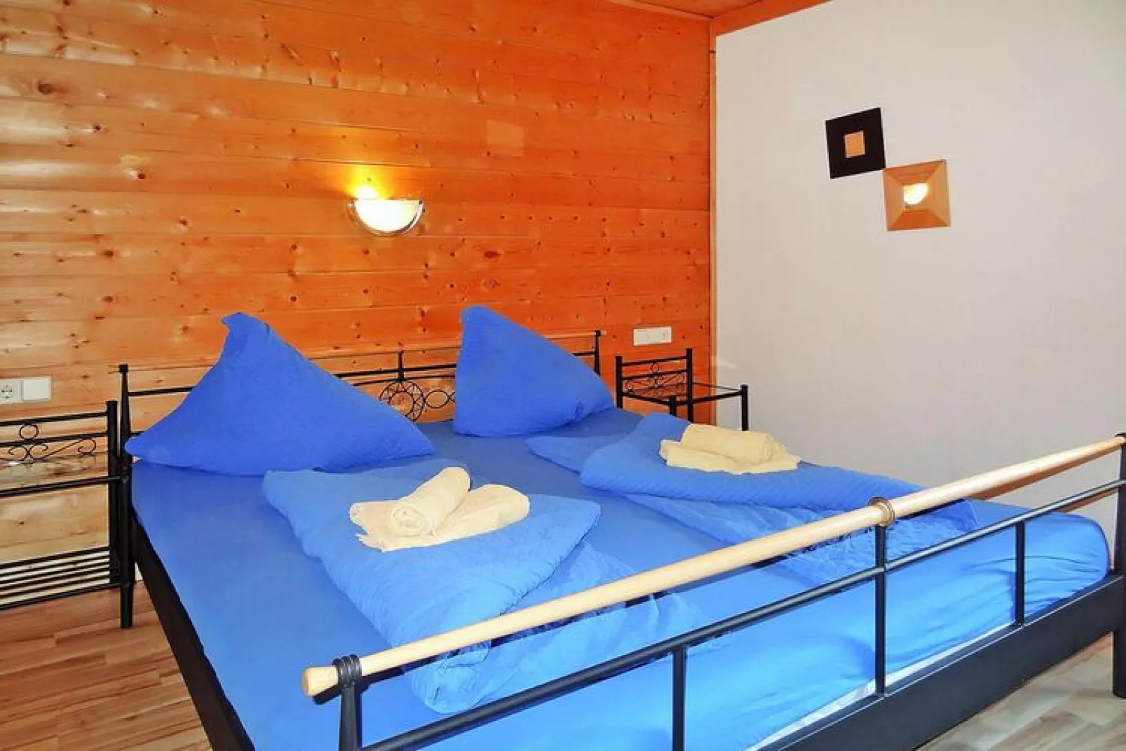 Ferienhaus Joachim - 10 Personen-Bedroom