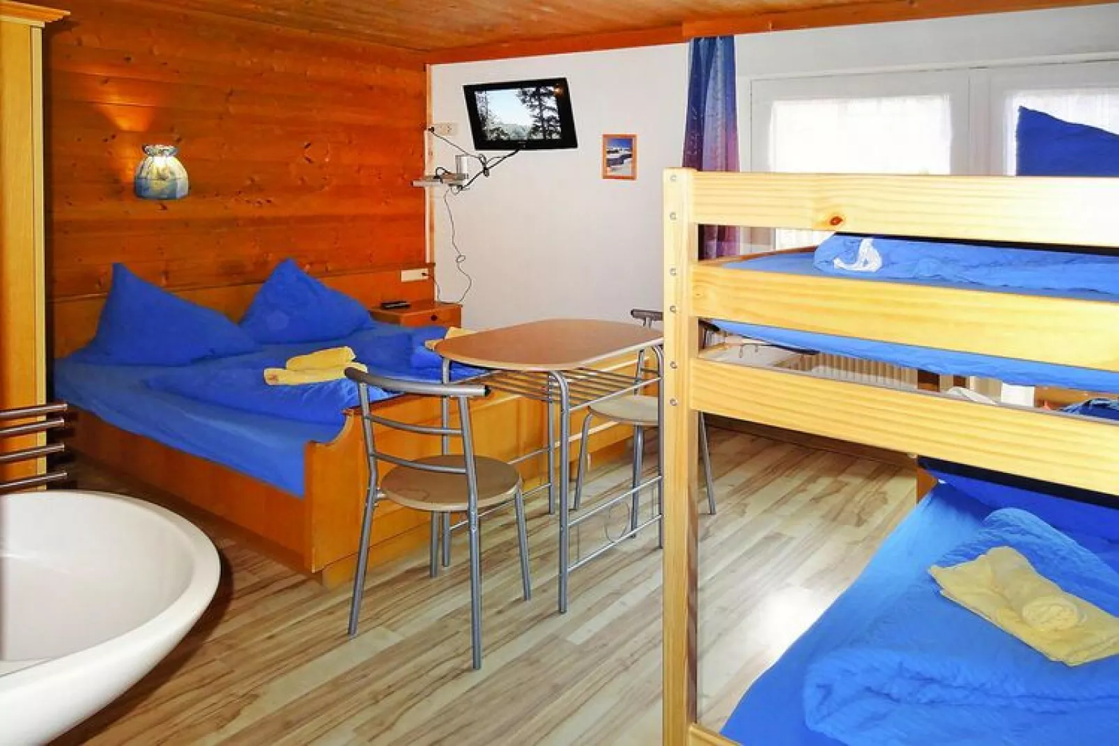 Ferienhaus Joachim - 20 Personen-Bedroom