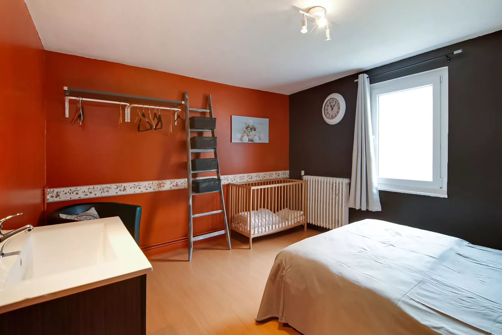 Entre amis-Bedroom