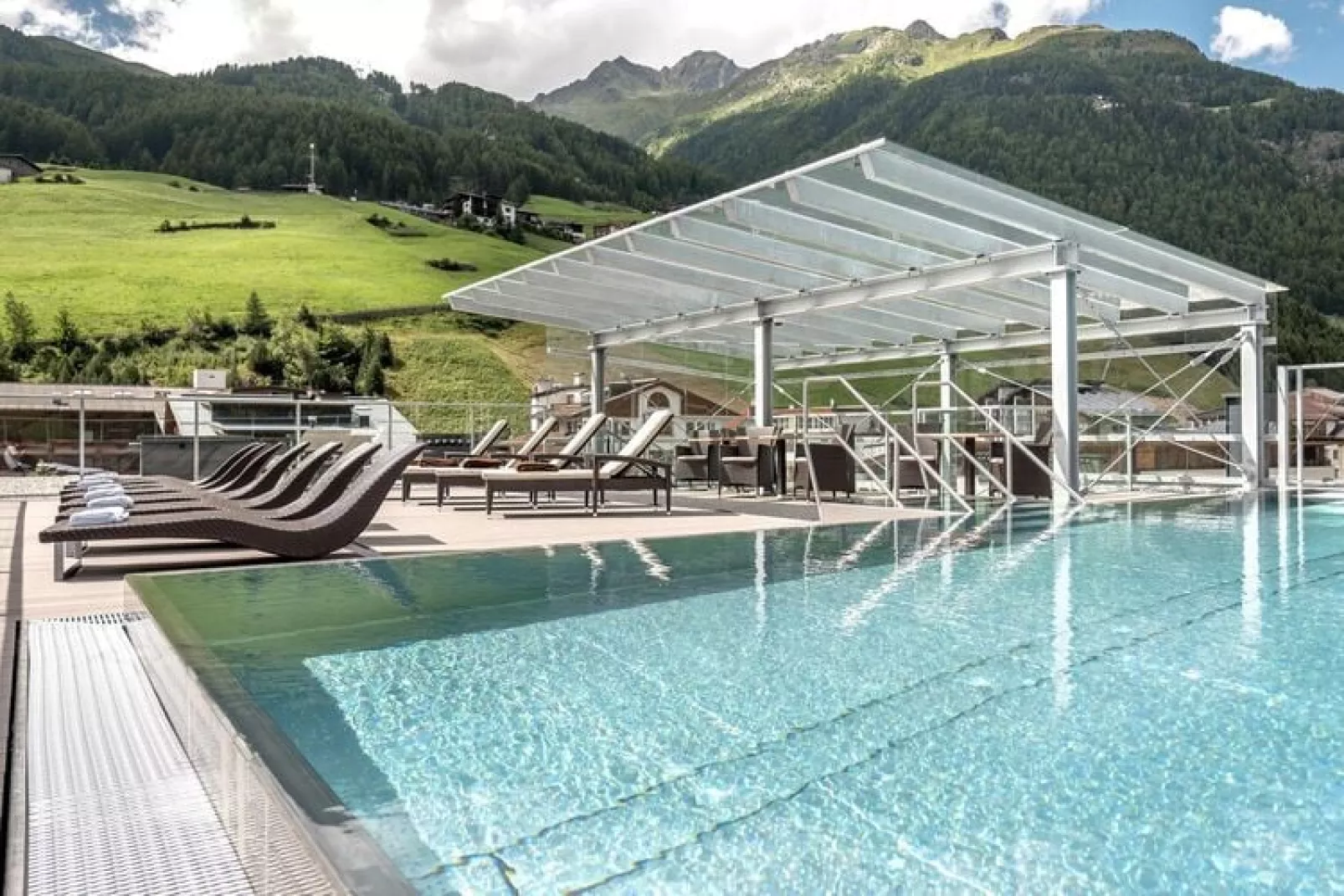 Reginas ALP deluxe-Pool
