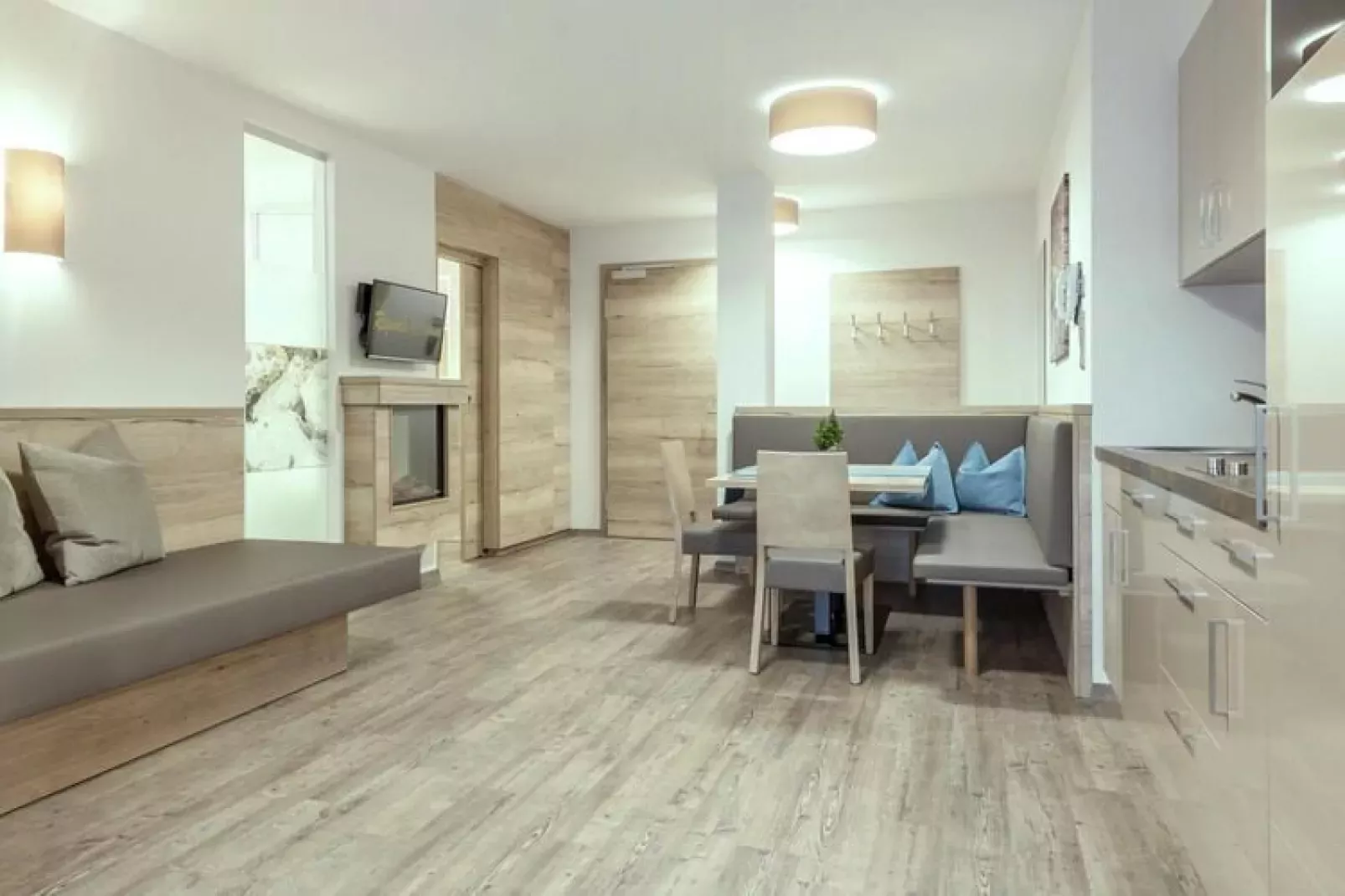 Reginas ALP deluxe-Living room