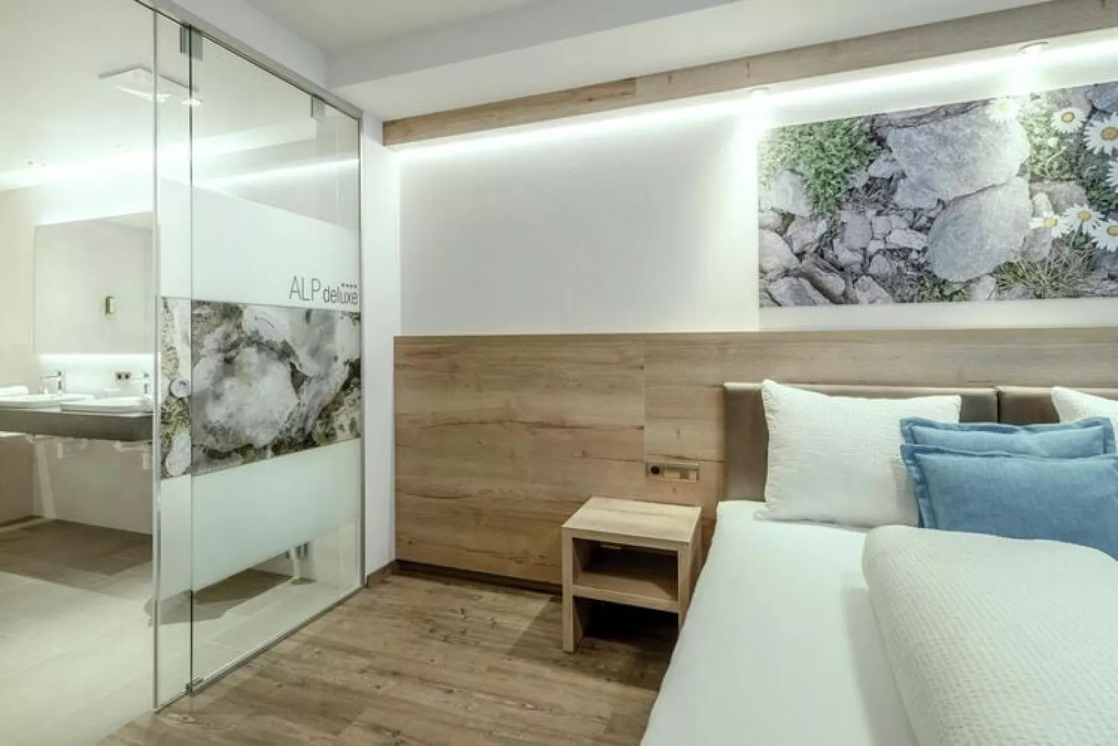 Reginas ALP deluxe-Bedroom