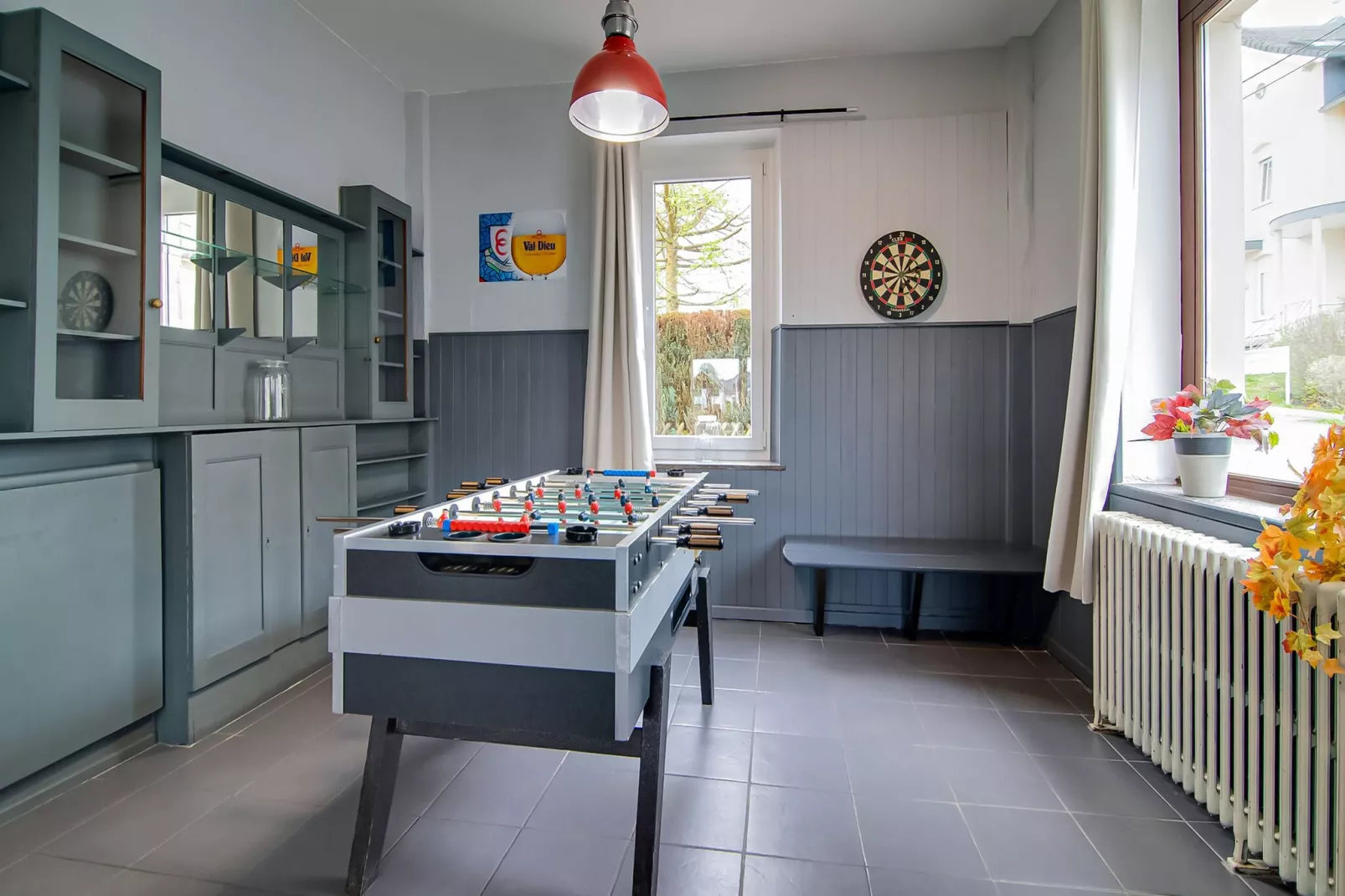 Entre amis-Recreation room