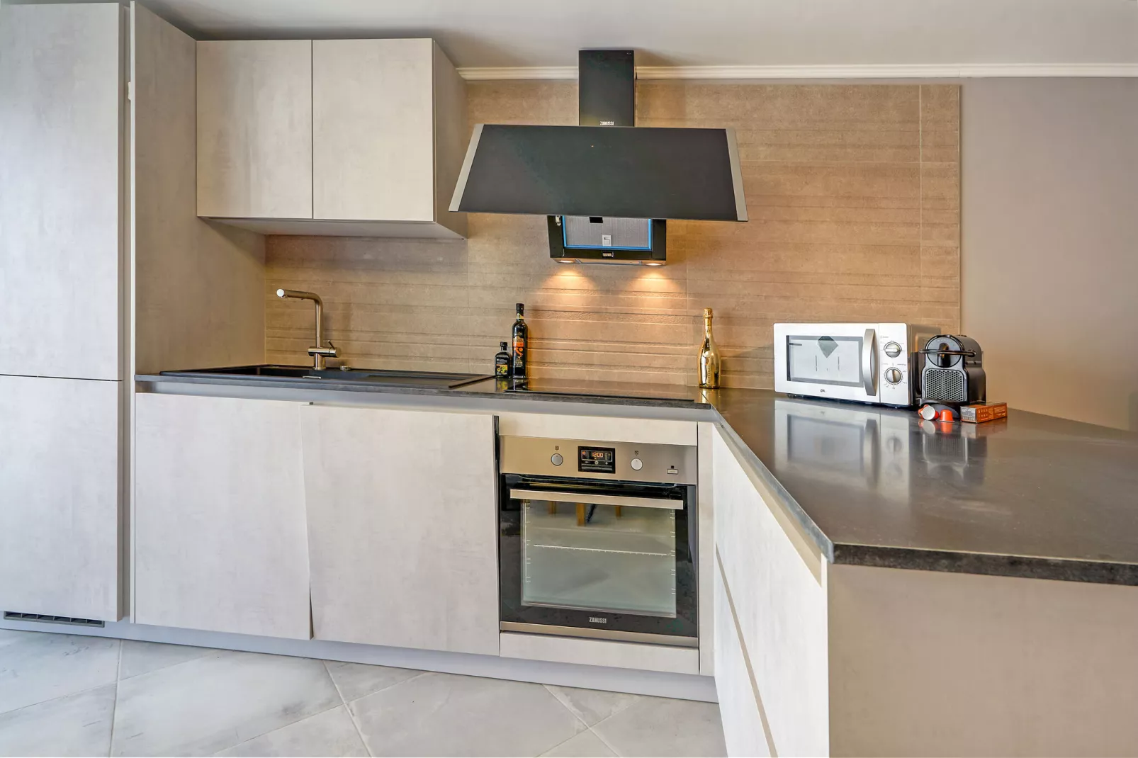 Chez Hugues et Karine-Kitchen