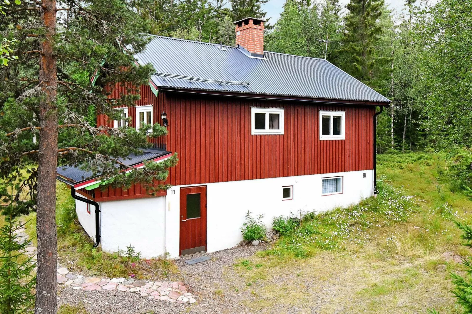 8 person holiday home in SÄLEN-By Traum