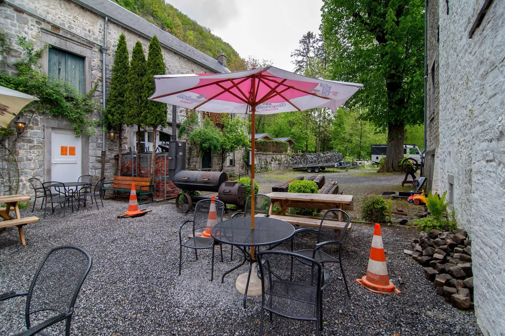 Studio voor twee Domaine Château Dieupart-Terrace balcony