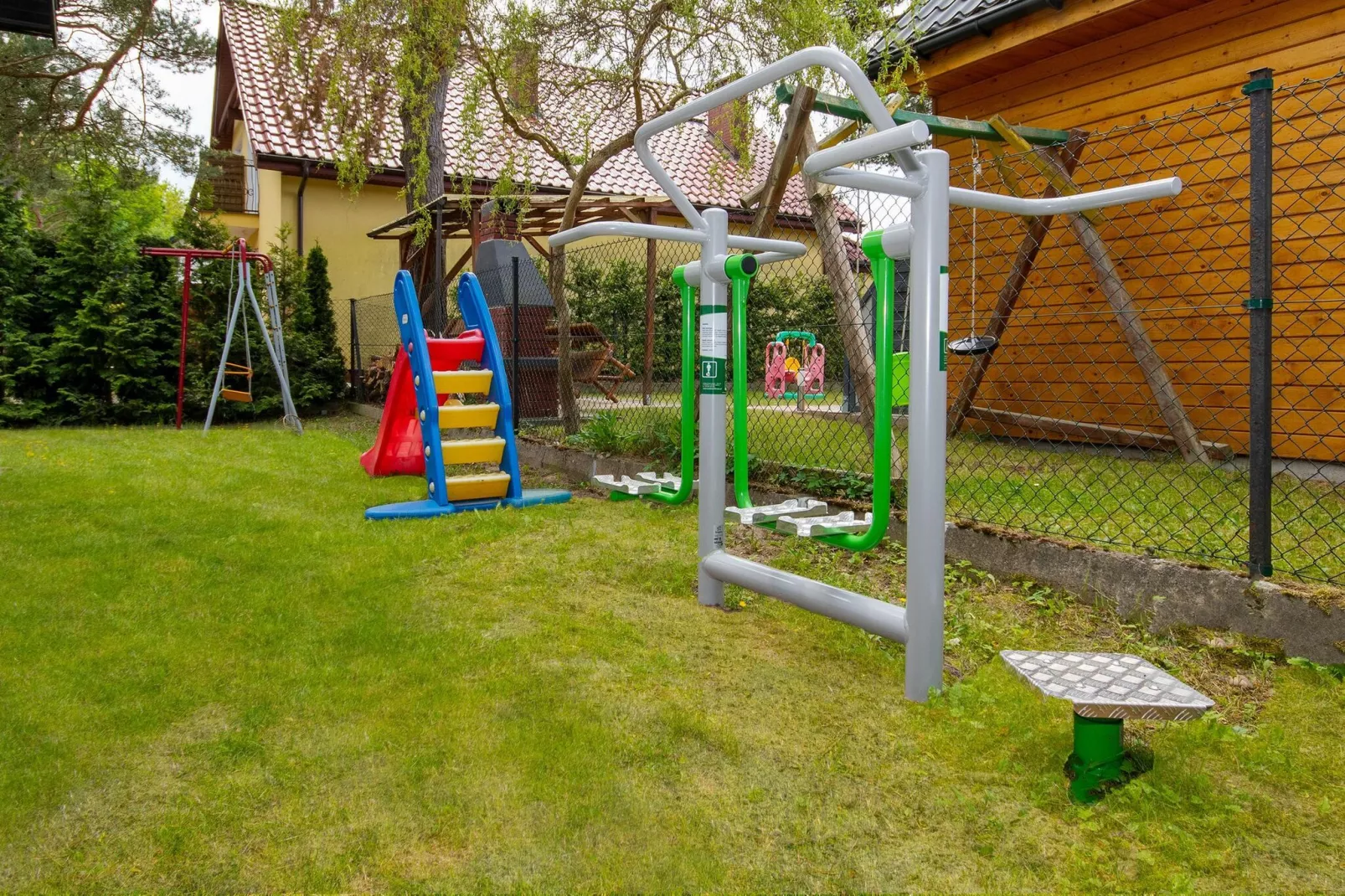 Apartament Nr 2 Jarosławiec-Gardens summer